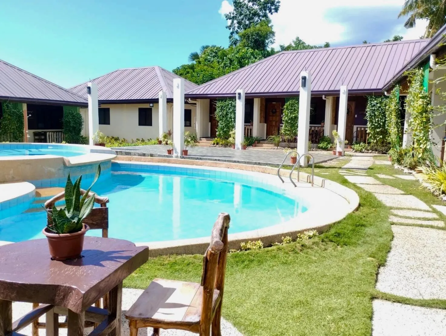 Property building in CHIISAI NATSU RESORT