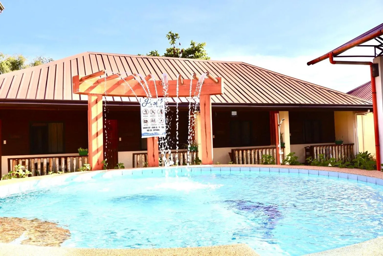 Property building in CHIISAI NATSU RESORT