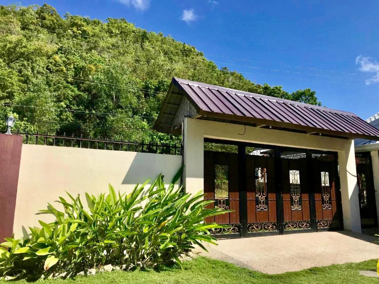 Property building in CHIISAI NATSU RESORT