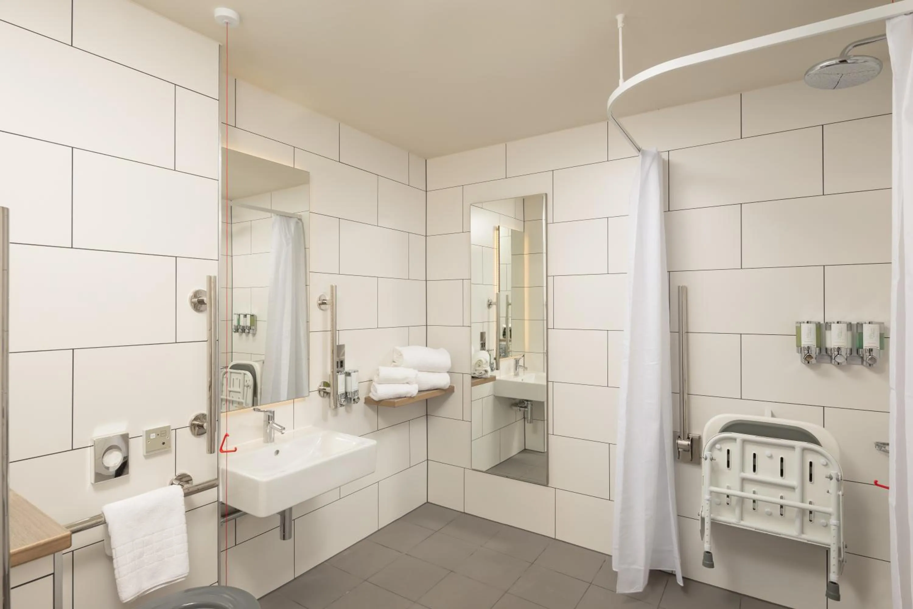 Bathroom in Hampton By Hilton London City