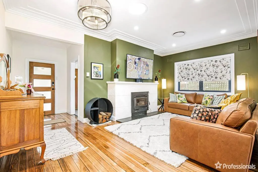 The Armidale House #1