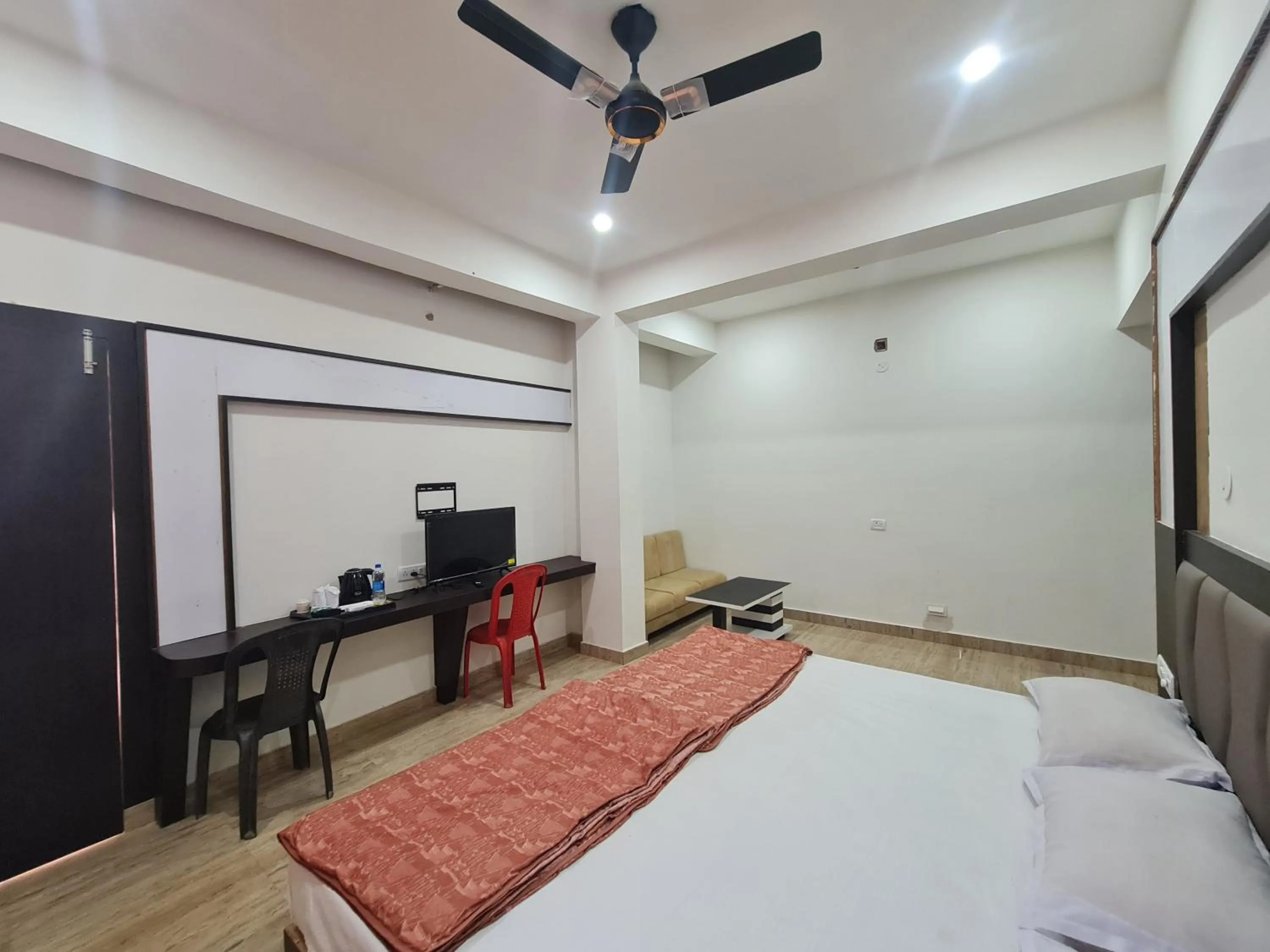 Bed in The Nalanda Heritage