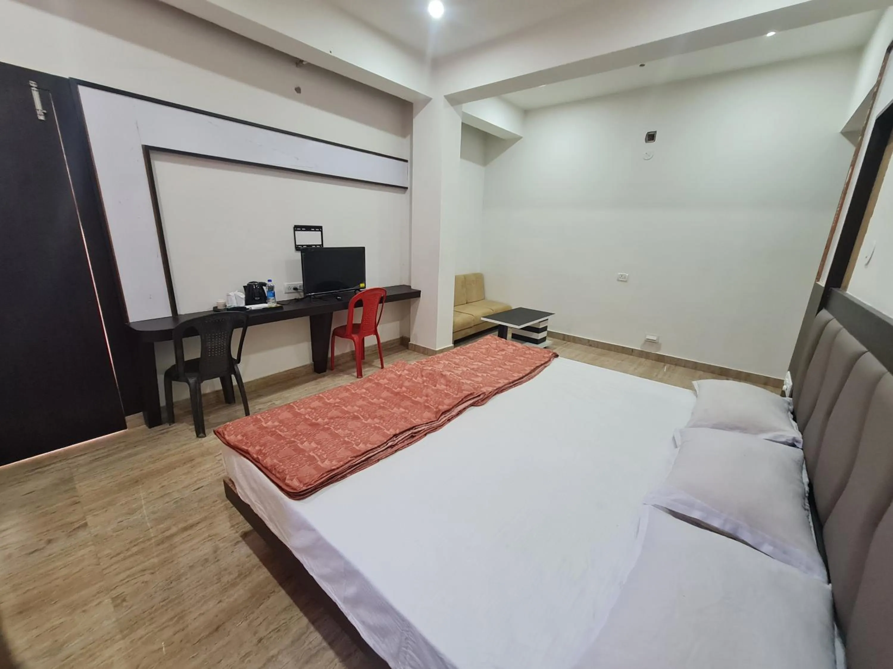 Bed in The Nalanda Heritage