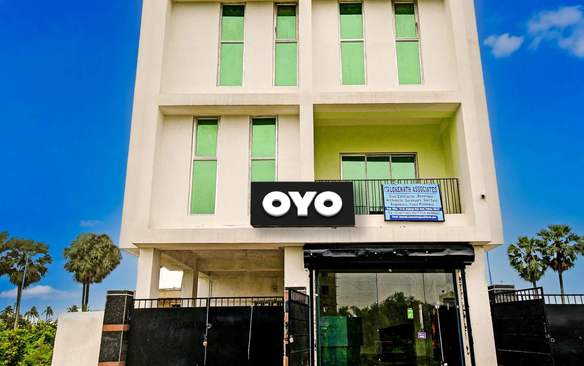 Facade/entrance in Hotel O Night Quine Guest House