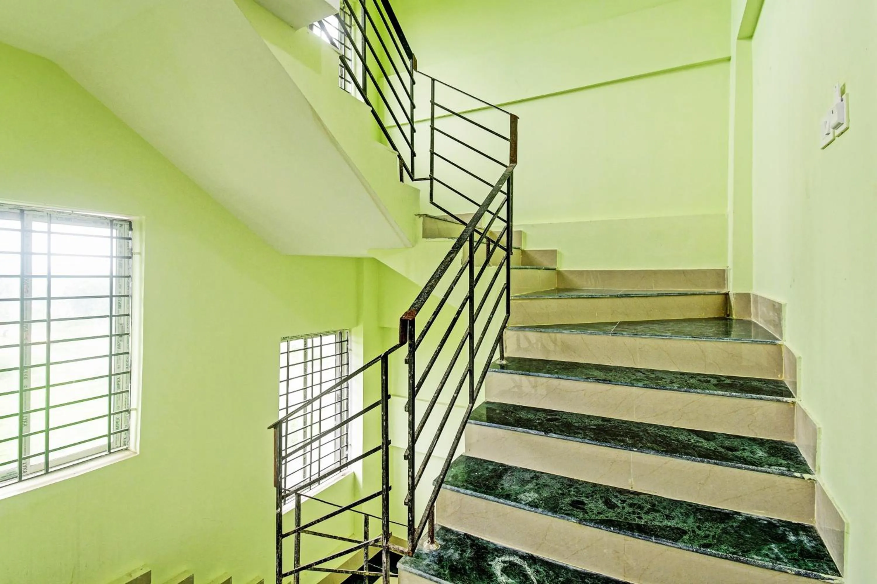 Lobby or reception in Hotel O Night Quine Guest House