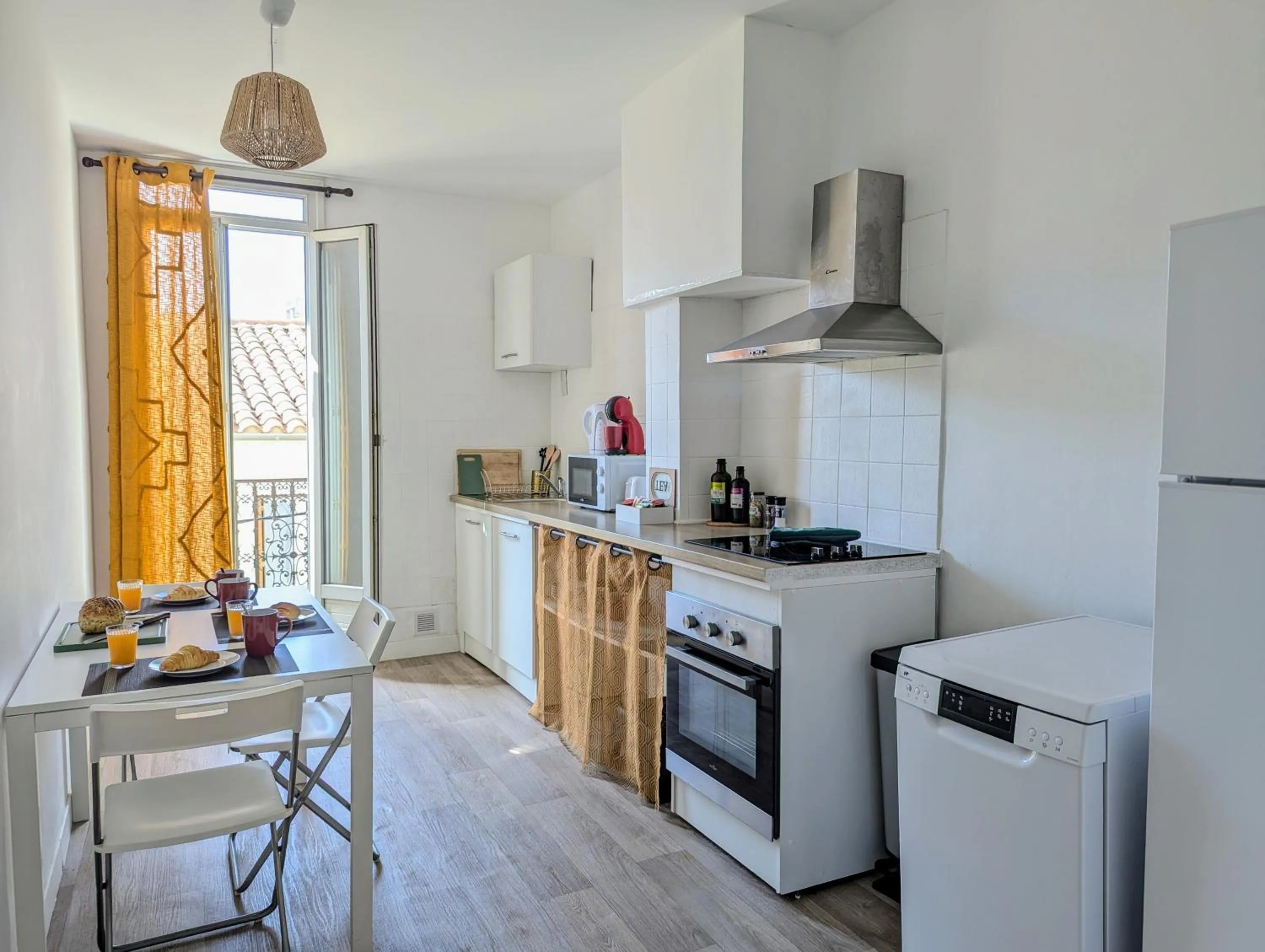 Appartement 3 chambres avec billard - centre
