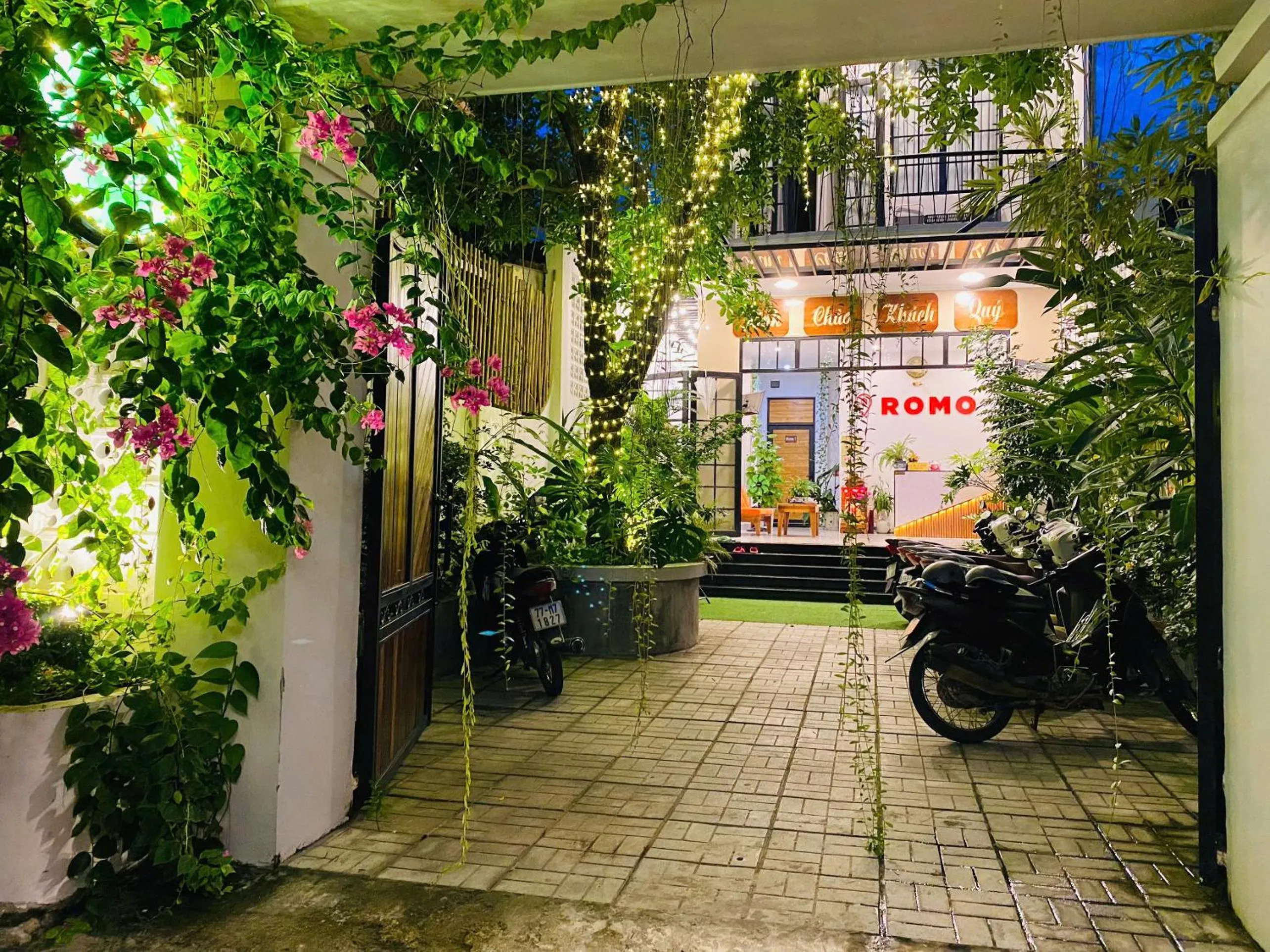 Romo Homestay