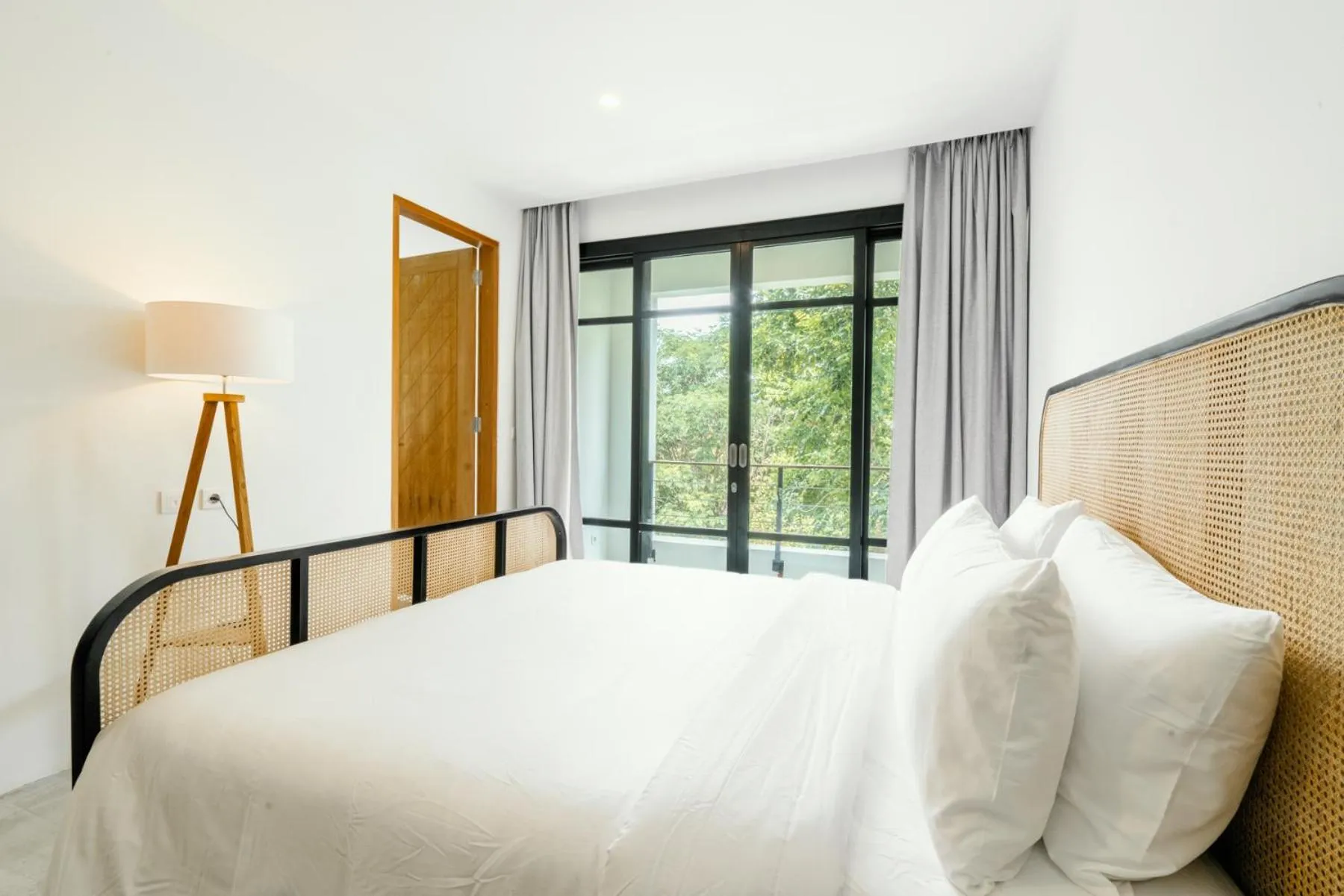 Bed in Umalas Living Villa