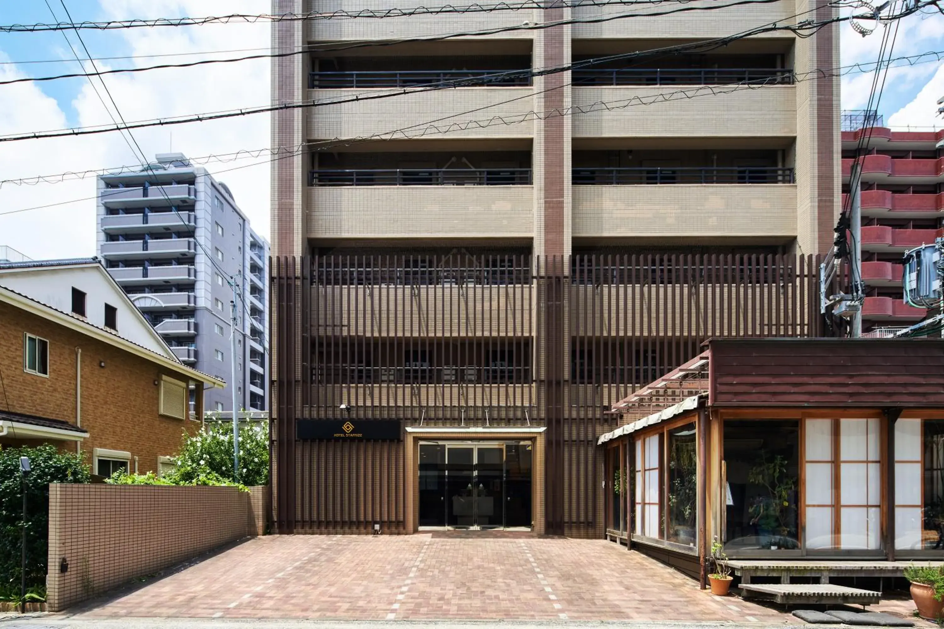 Facade/entrance in Hotel STARRIZE Facade/entrance in Hotel STARRIZE