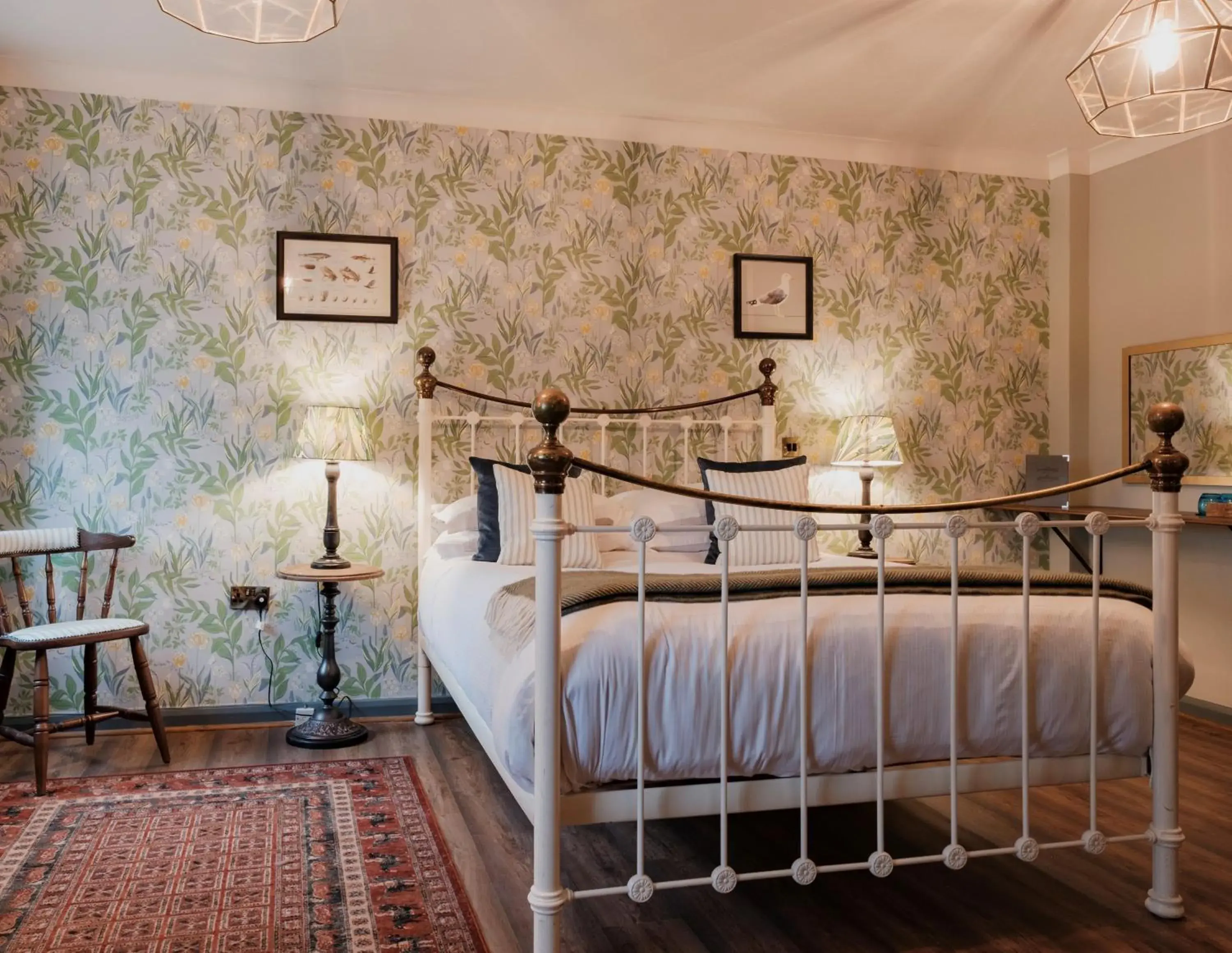 Superior Double Room in Fisherman's Haunt Hotel Superior Double Room in Fisherman's Haunt Hotel