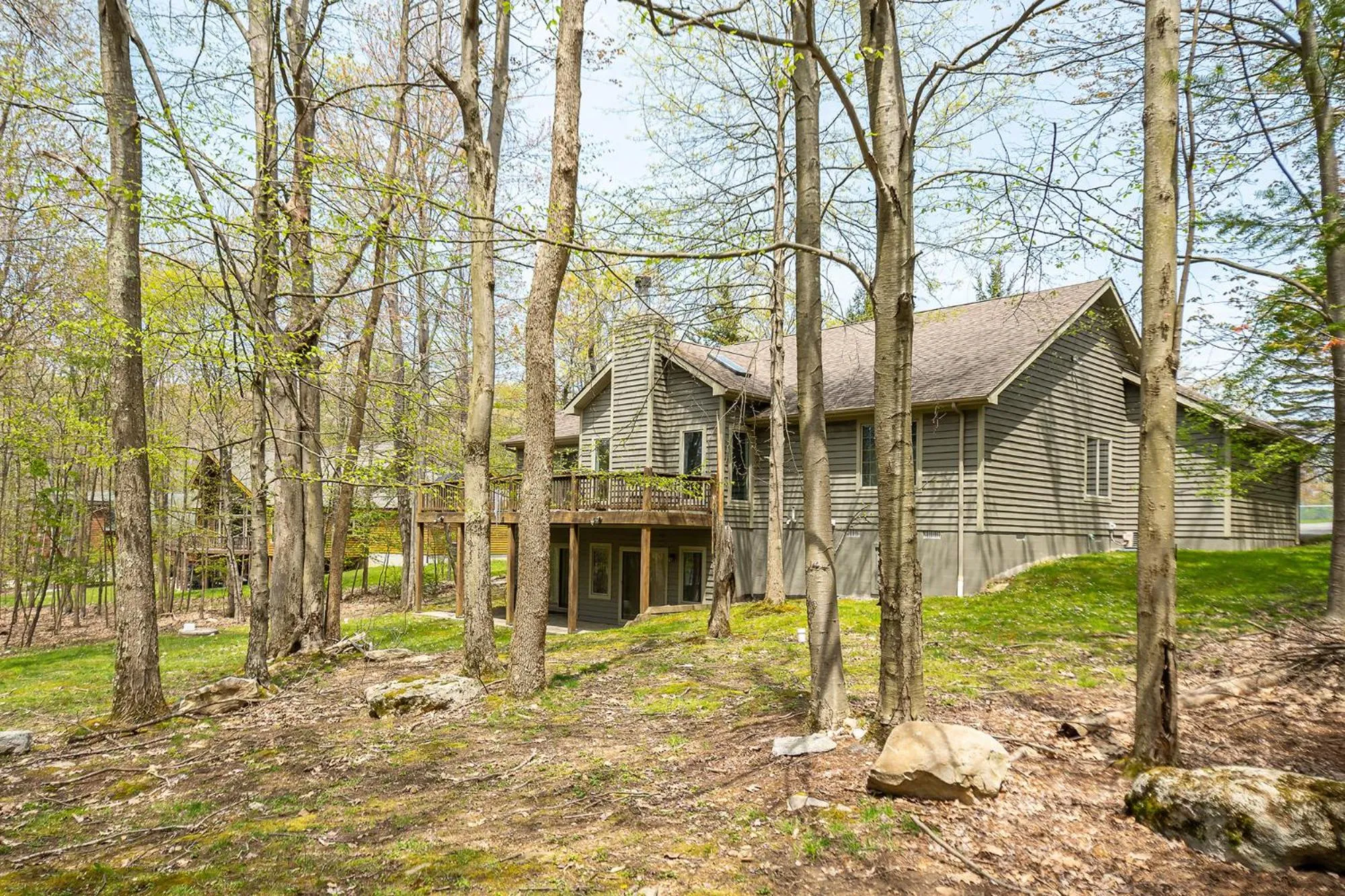 Property building in Butterfly Retreat