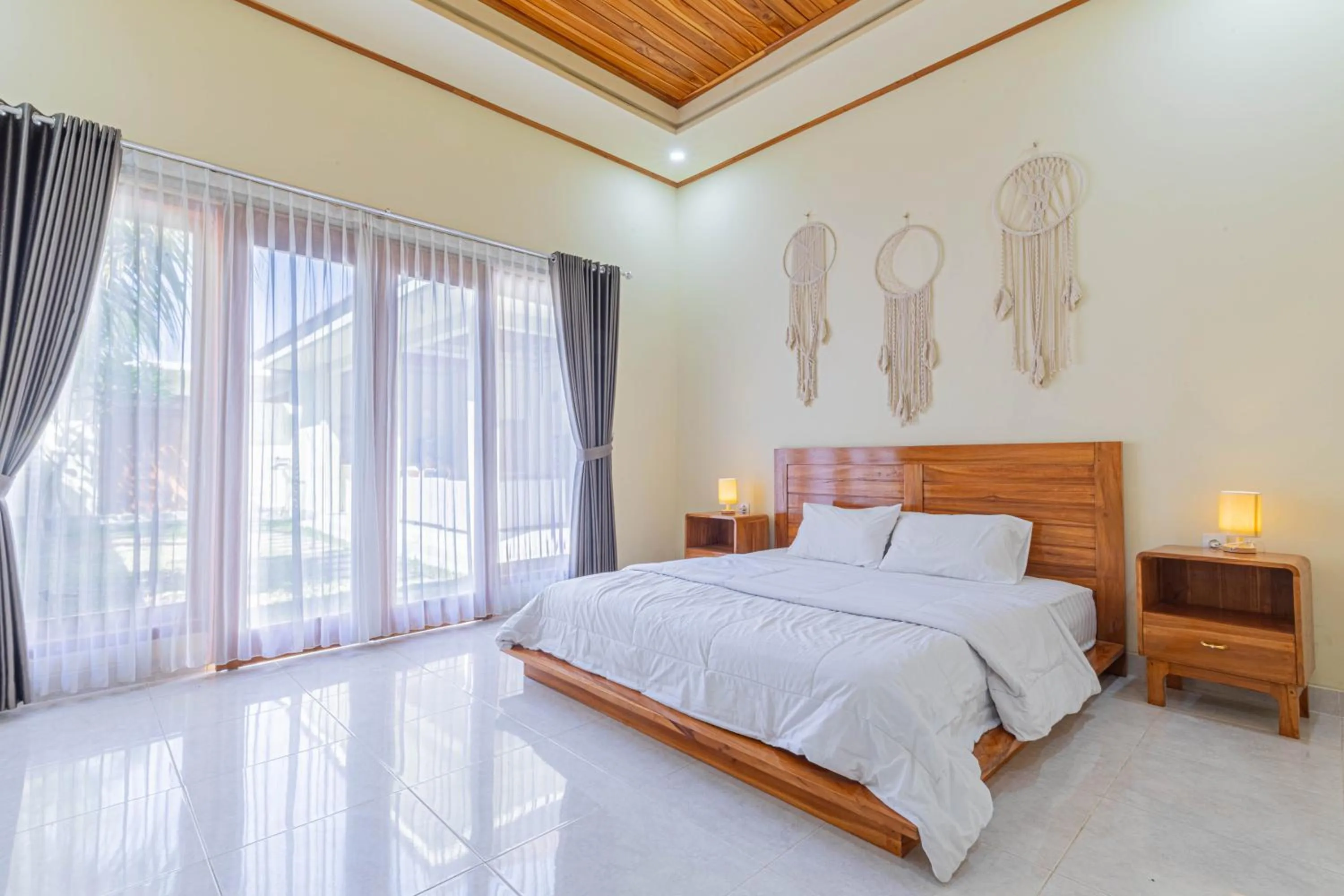 Property building in Sandz House