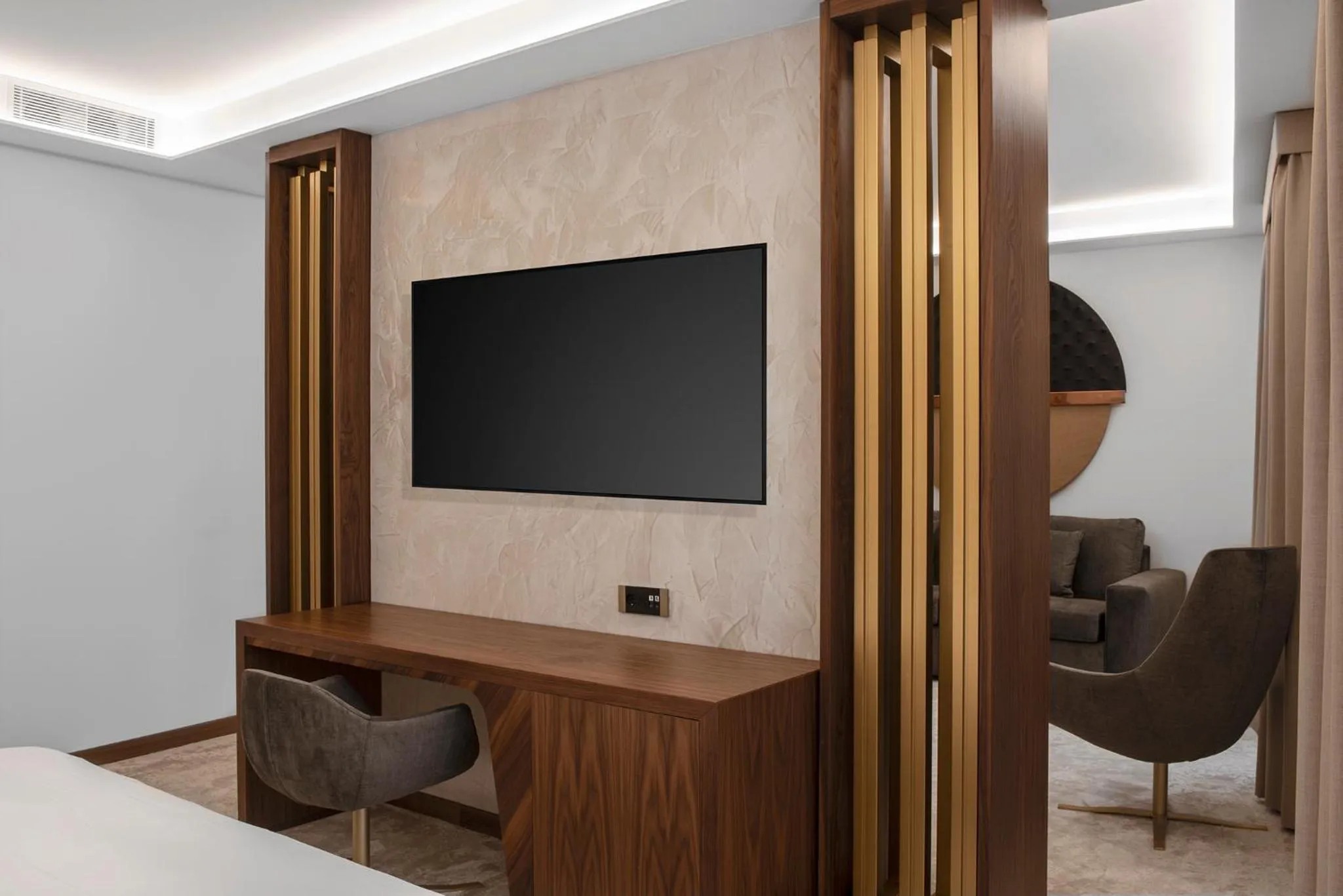 TV and multimedia in Hotel Via Veneto