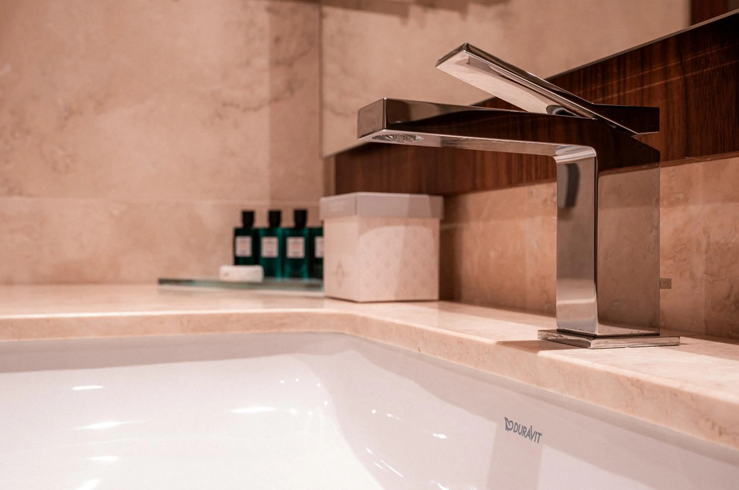 Bathroom in Hotel Via Veneto