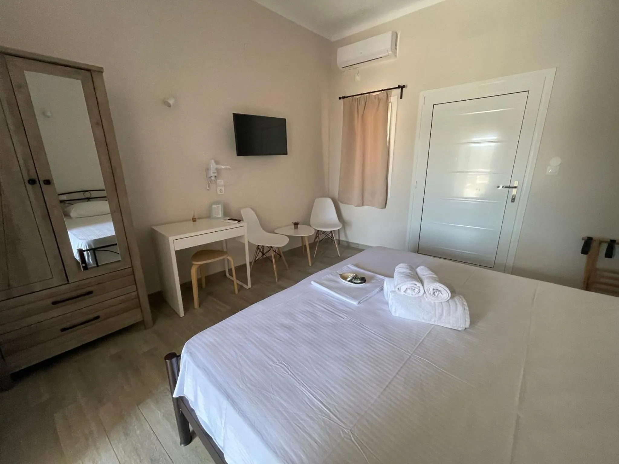 Bed in Elia Apartments