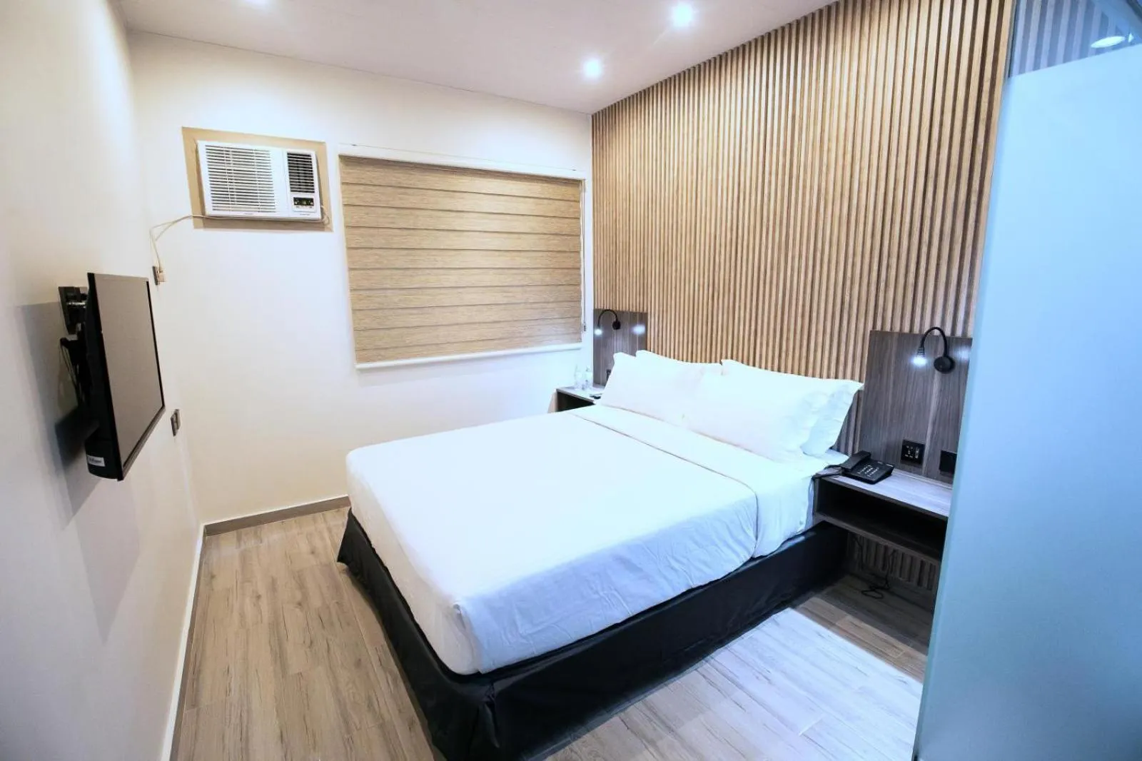 Bed in City Pod Hotel