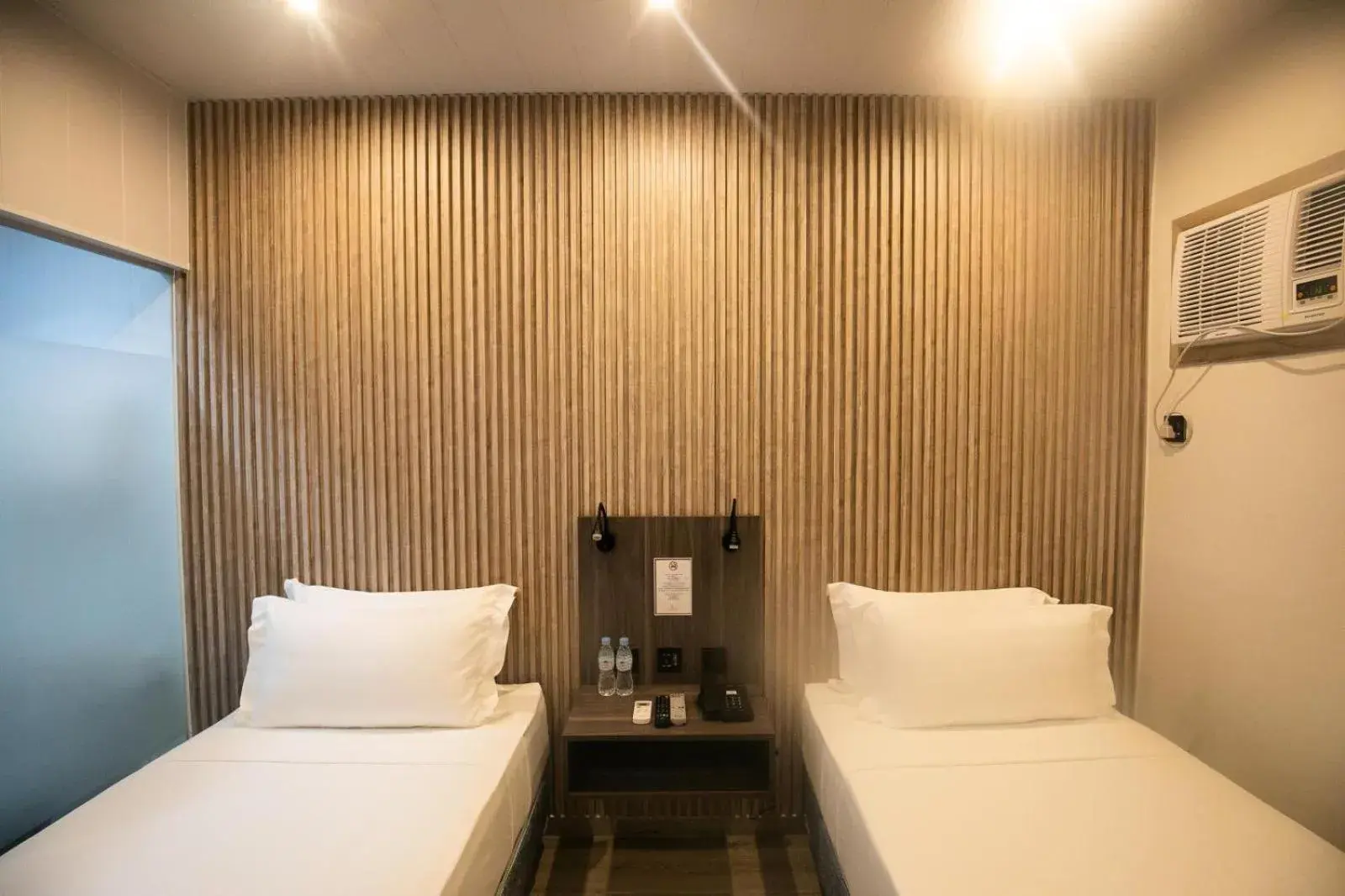 Bedroom, Bed in City Pod Hotel Bedroom, Bed in City Pod Hotel