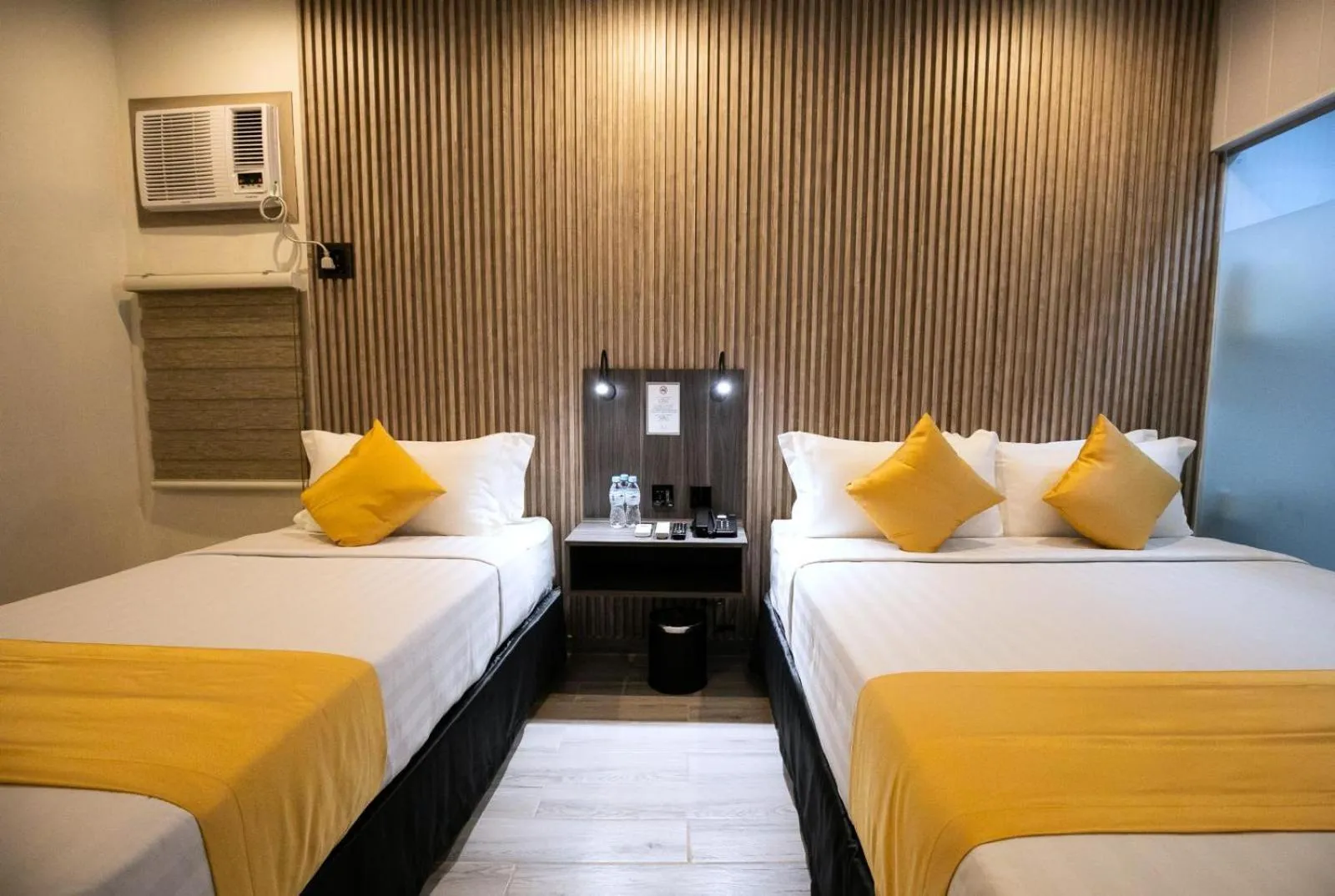 Bedroom, Bed in City Pod Hotel