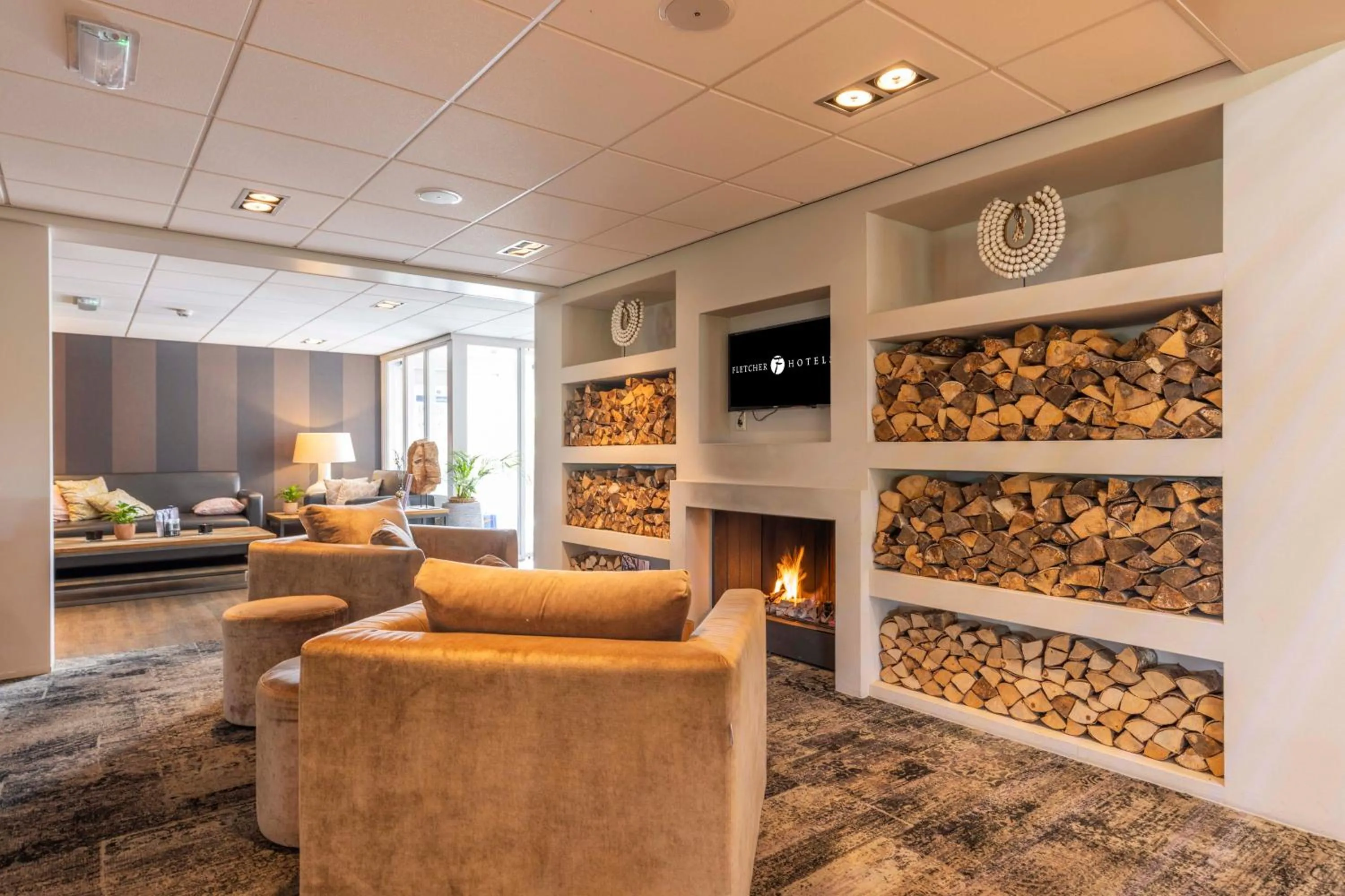 Seating area in Fletcher Zuiderduin Beachhotel