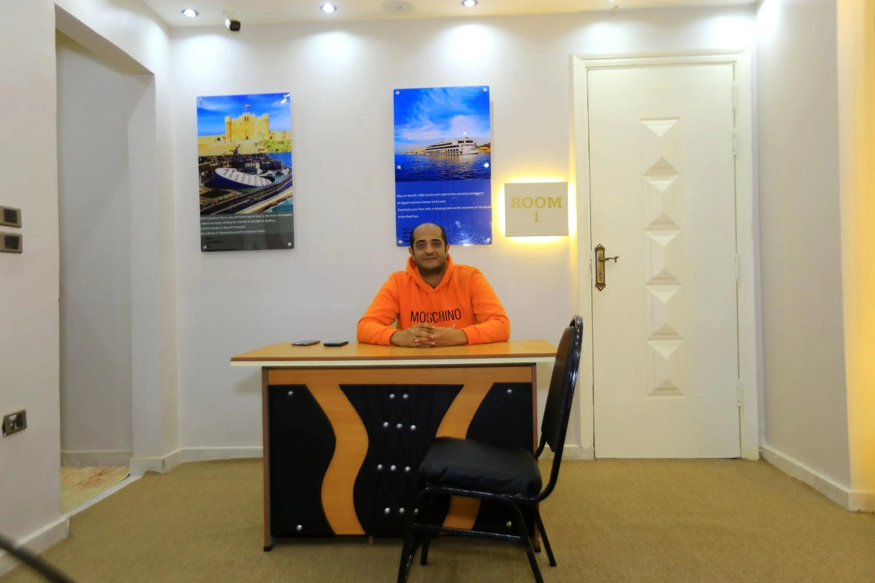 fabulous View pyramids inn