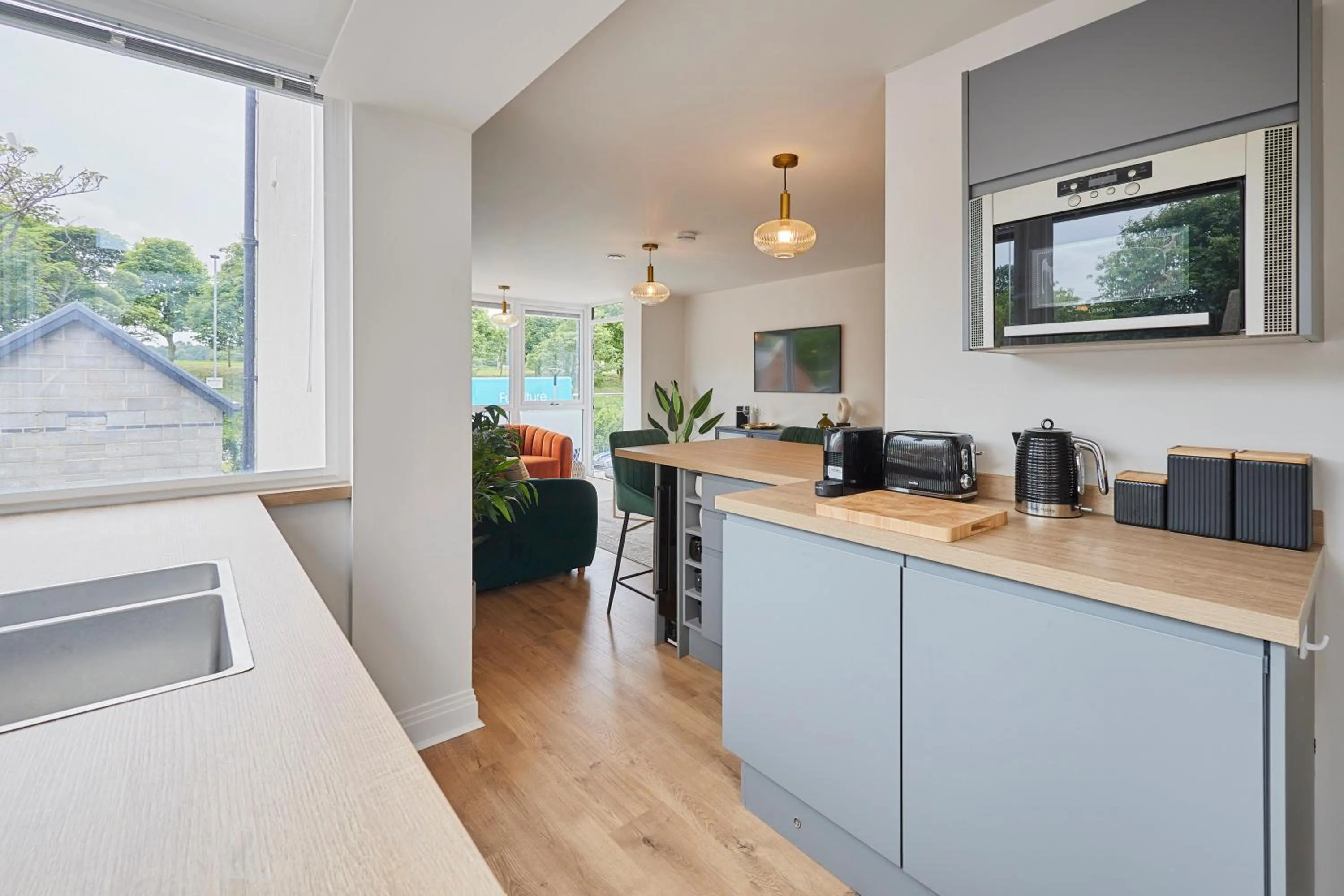 TV and multimedia in Host & Stay - Scarborough View Luxury Apartment
