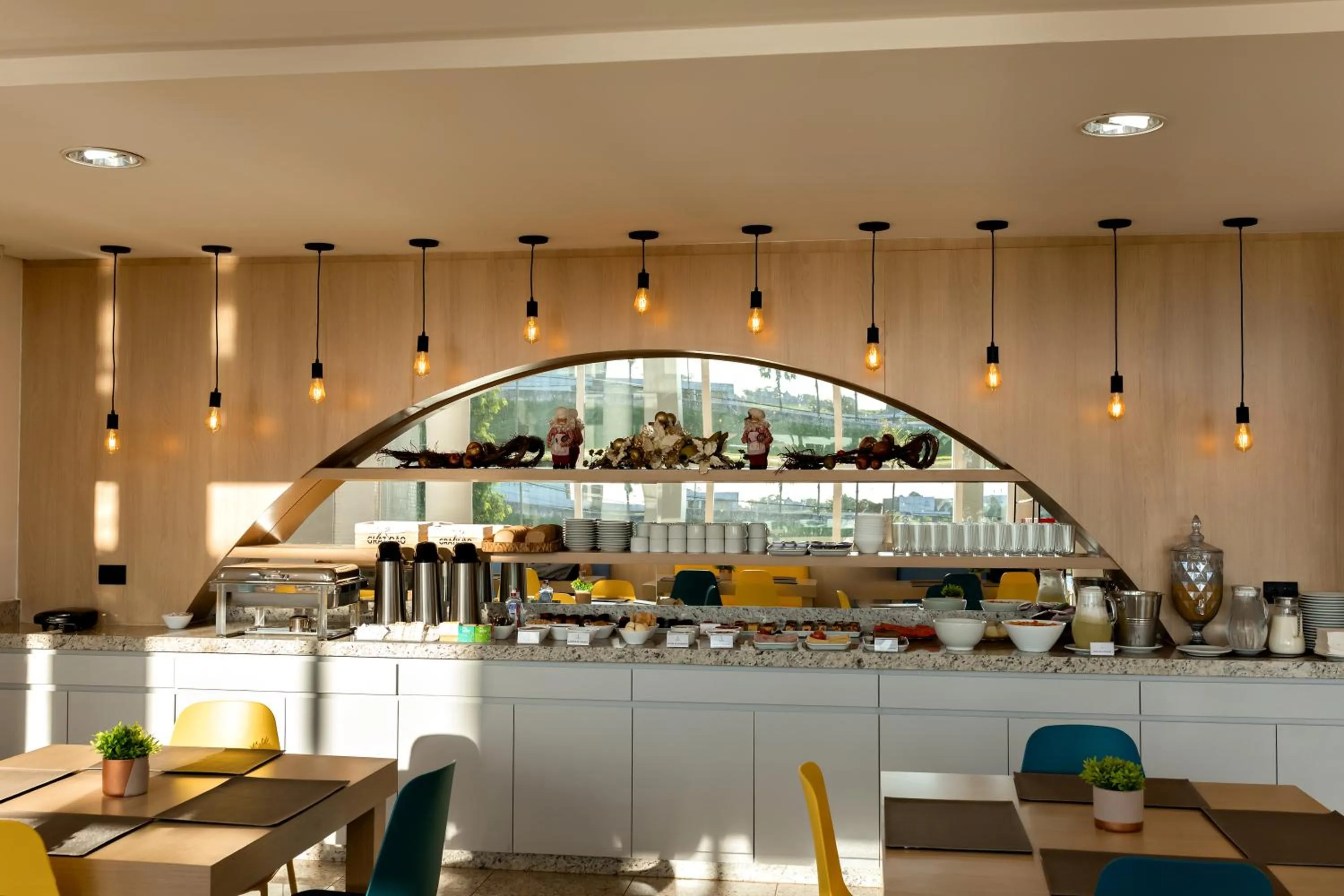 Breakfast in GoldMen Express Cianorte