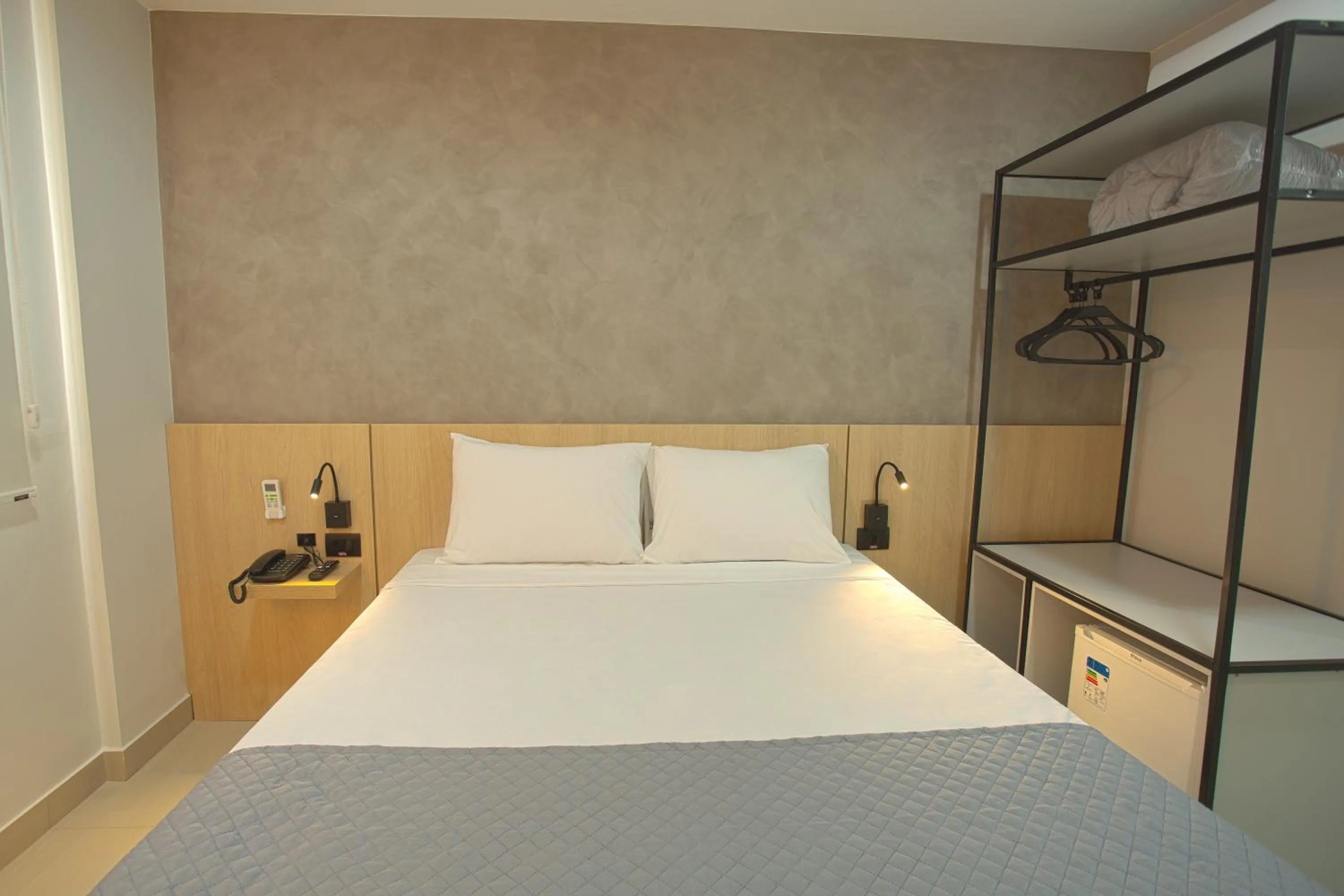 Bed in GoldMen Express Cianorte