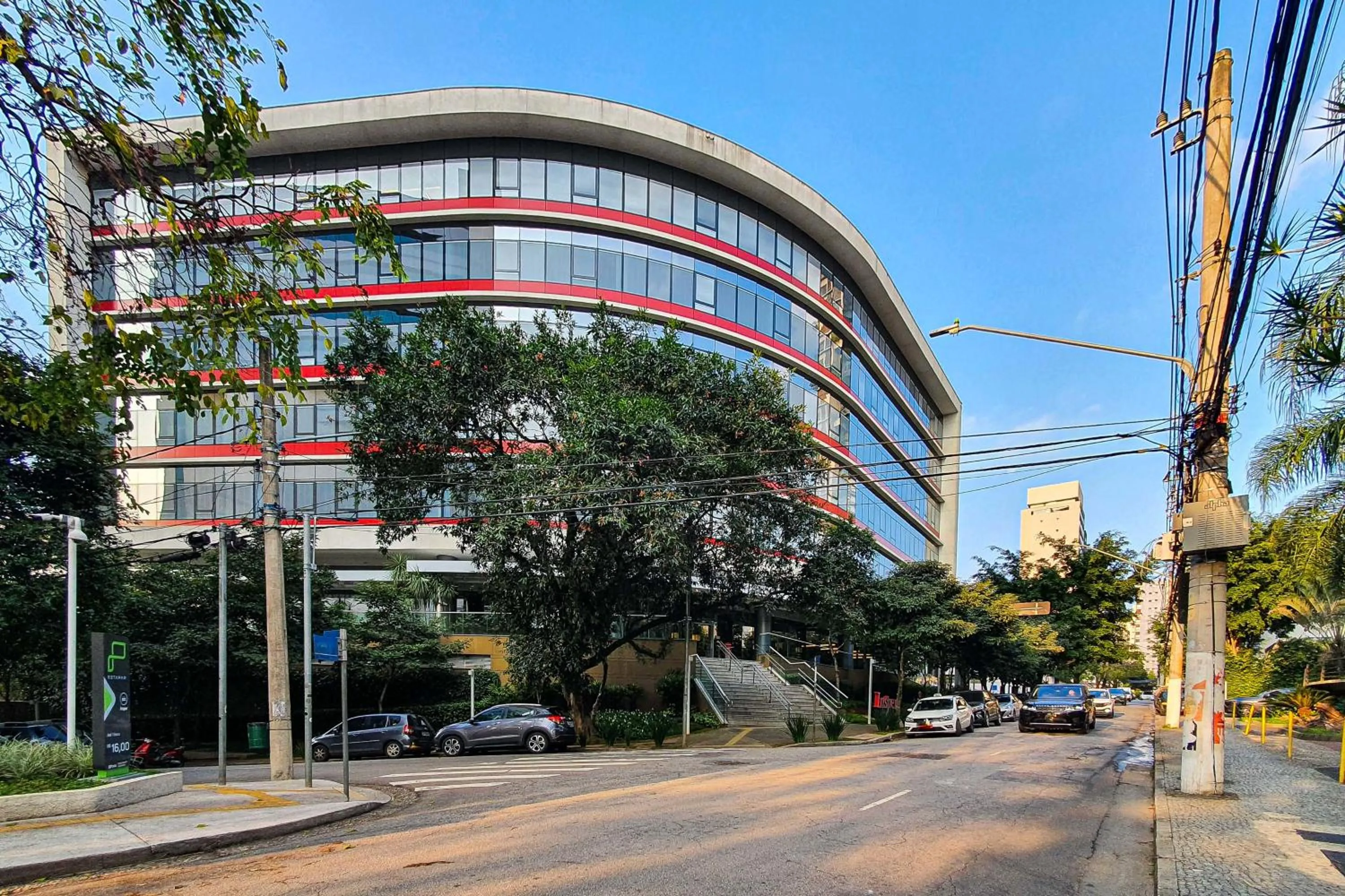 Property building in KASA by Viva - Prédio completo ao lado da Faria Lima