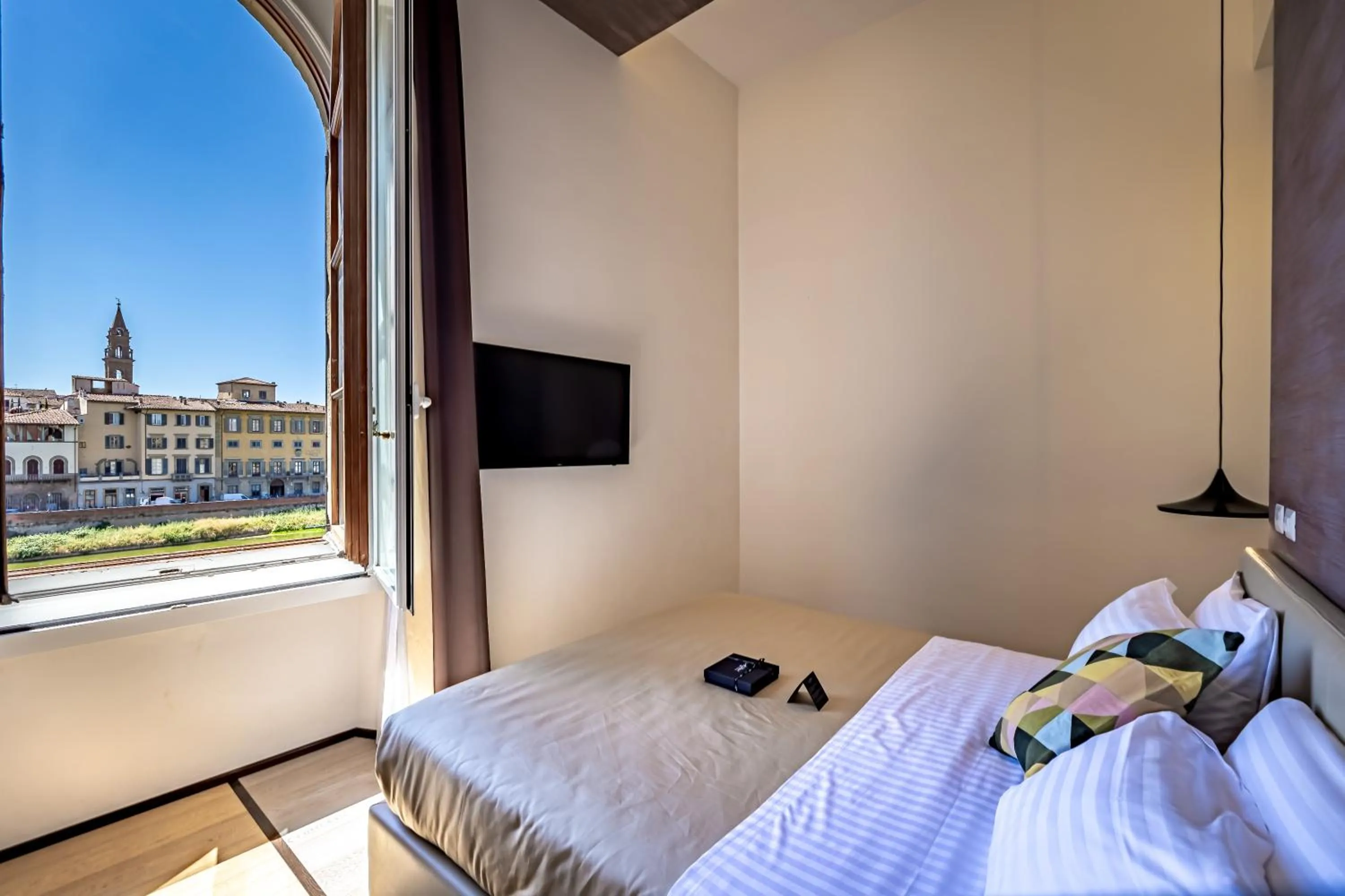 View (from property/room), Bed in Palazzo Alfieri - Place of Charme