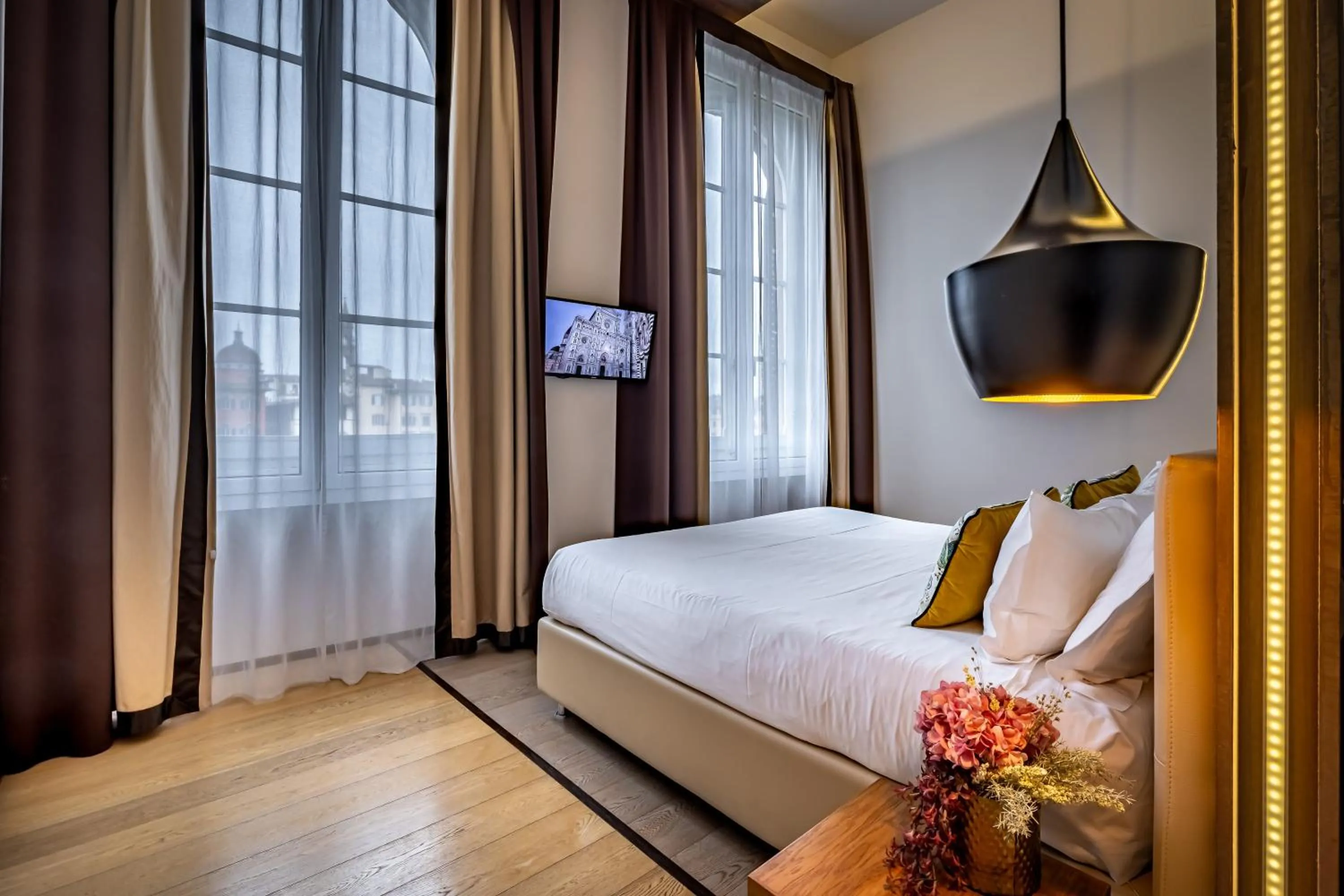 Bed in Palazzo Alfieri - Place of Charme