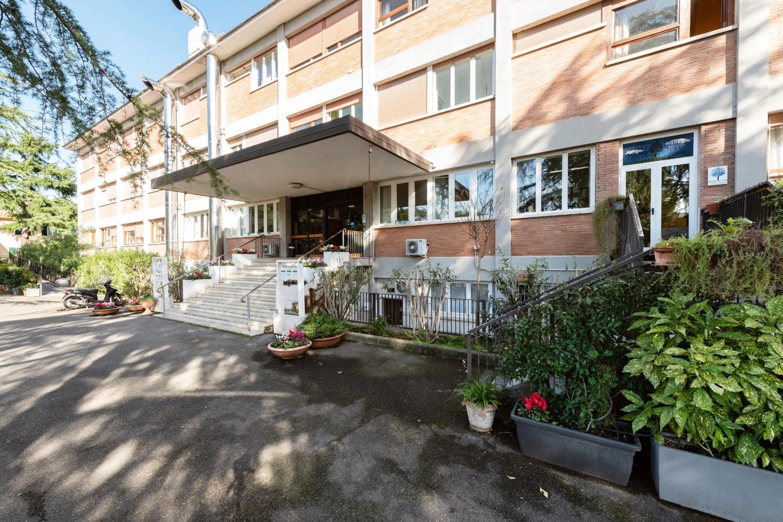 Facade/entrance in Casa per Ferie Opera Don Calabria