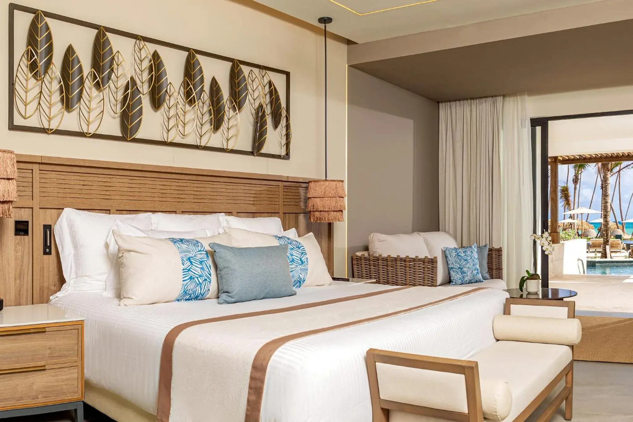 Bed in Secrets Tides Punta Cana - All Inclusive Bed in Secrets Tides Punta Cana - All Inclusive