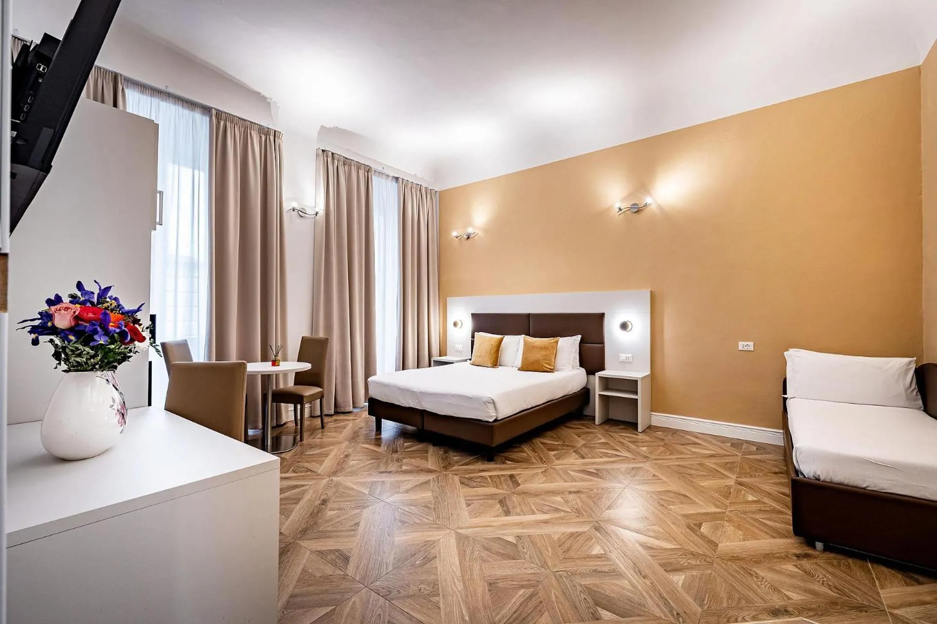 Photo of the whole room, Bed in B&B De Biffi