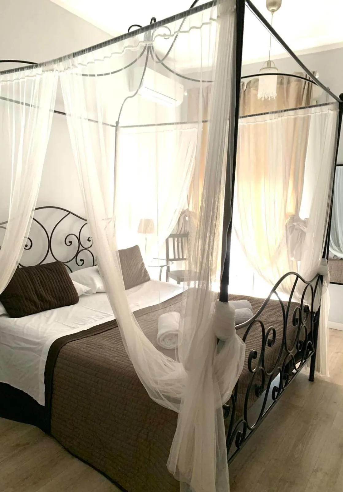 Bed in NASONI DI ROMA (VICINISSIMO BASILICA SAN GIOVANNI IN LATERANO)