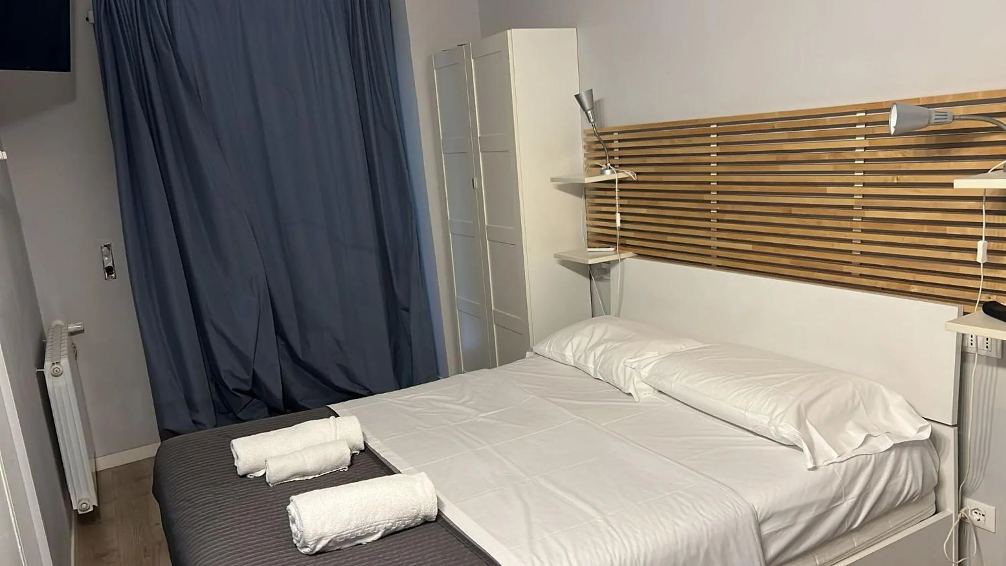 Bed in NASONI DI ROMA (VICINISSIMO BASILICA SAN GIOVANNI IN LATERANO)