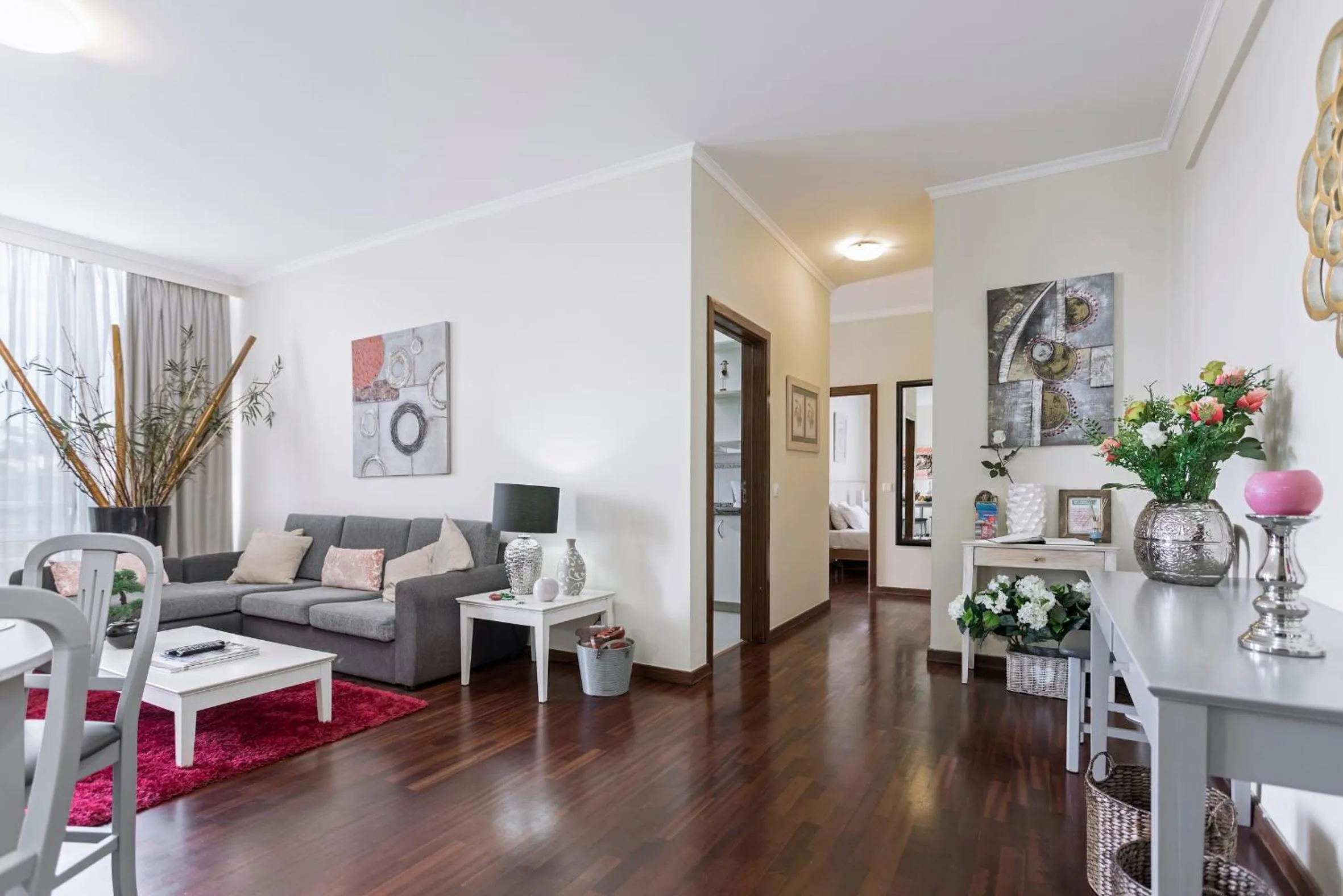 TV and multimedia in Achada I by An Island Apart