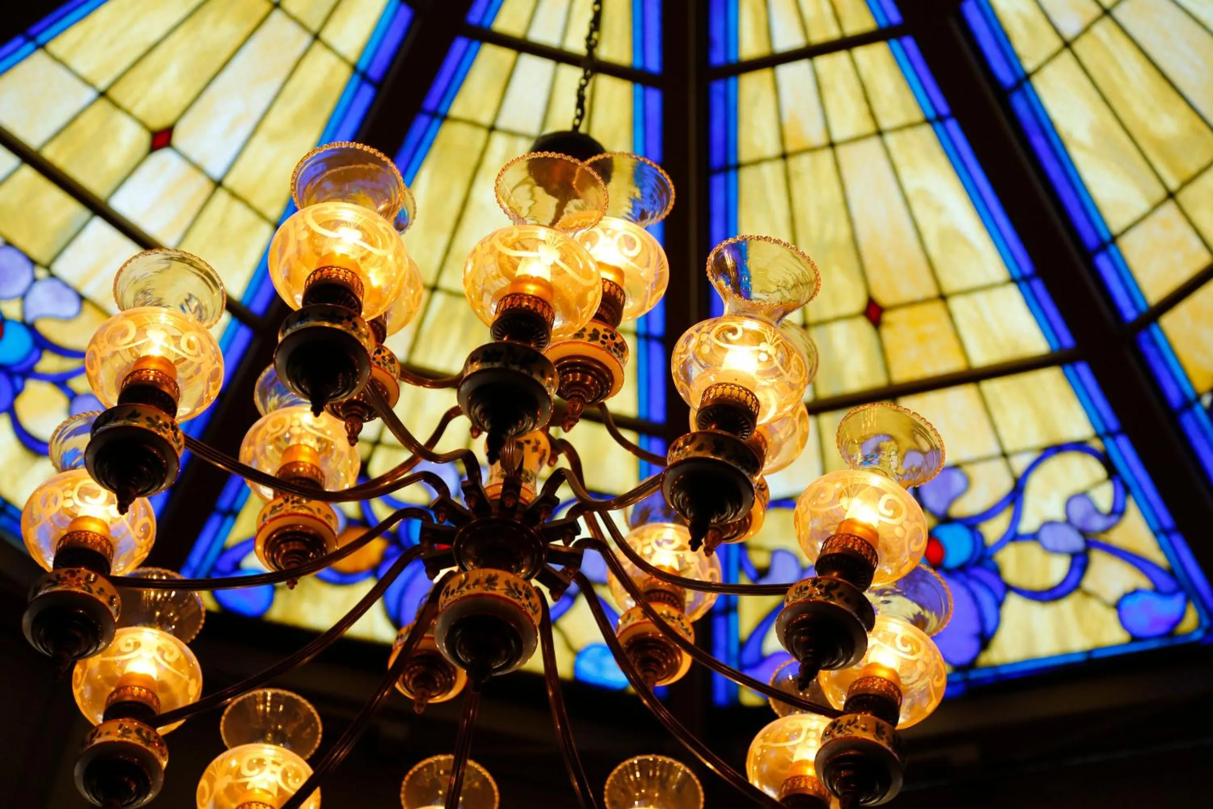 Decorative detail in Awaji Hamarikyu