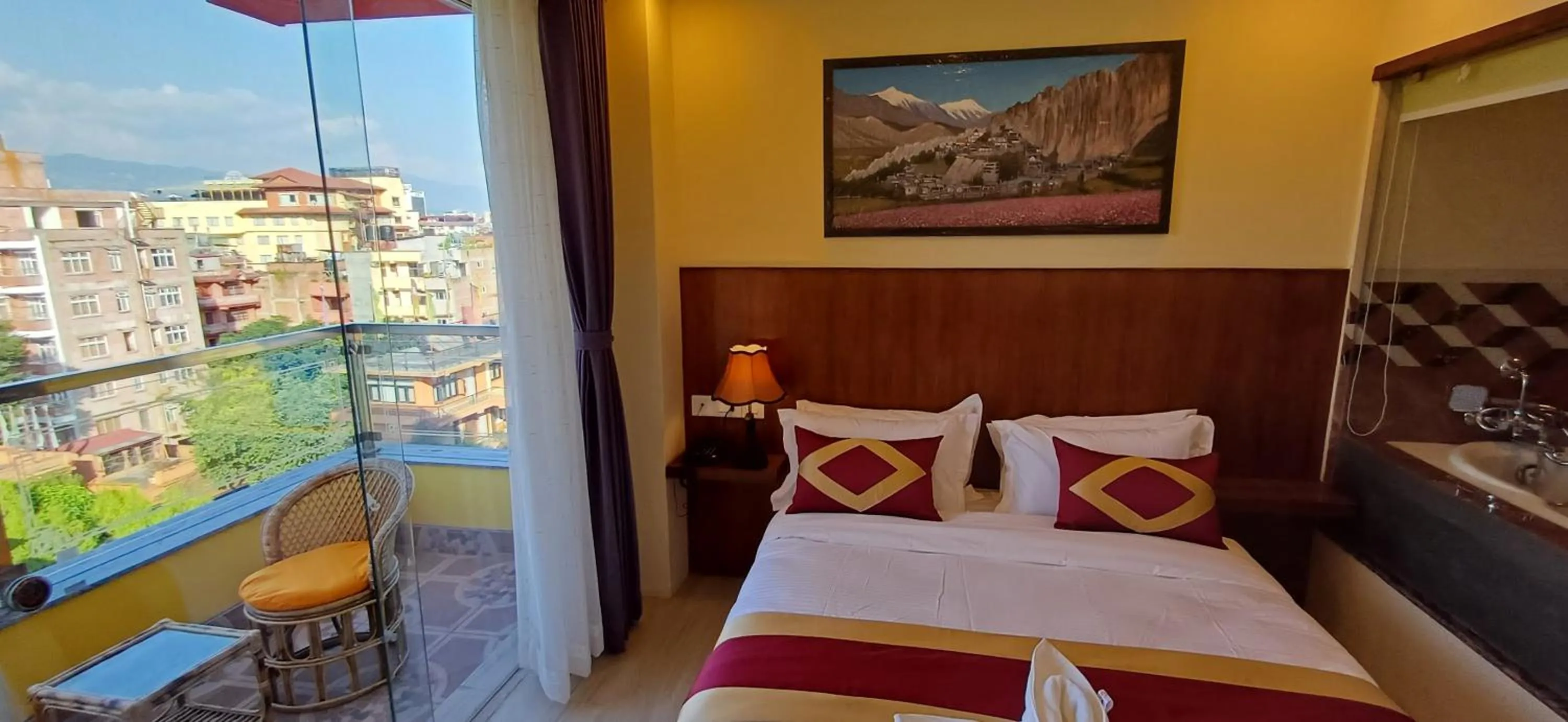 Bed in Hotel Yakroo Manang