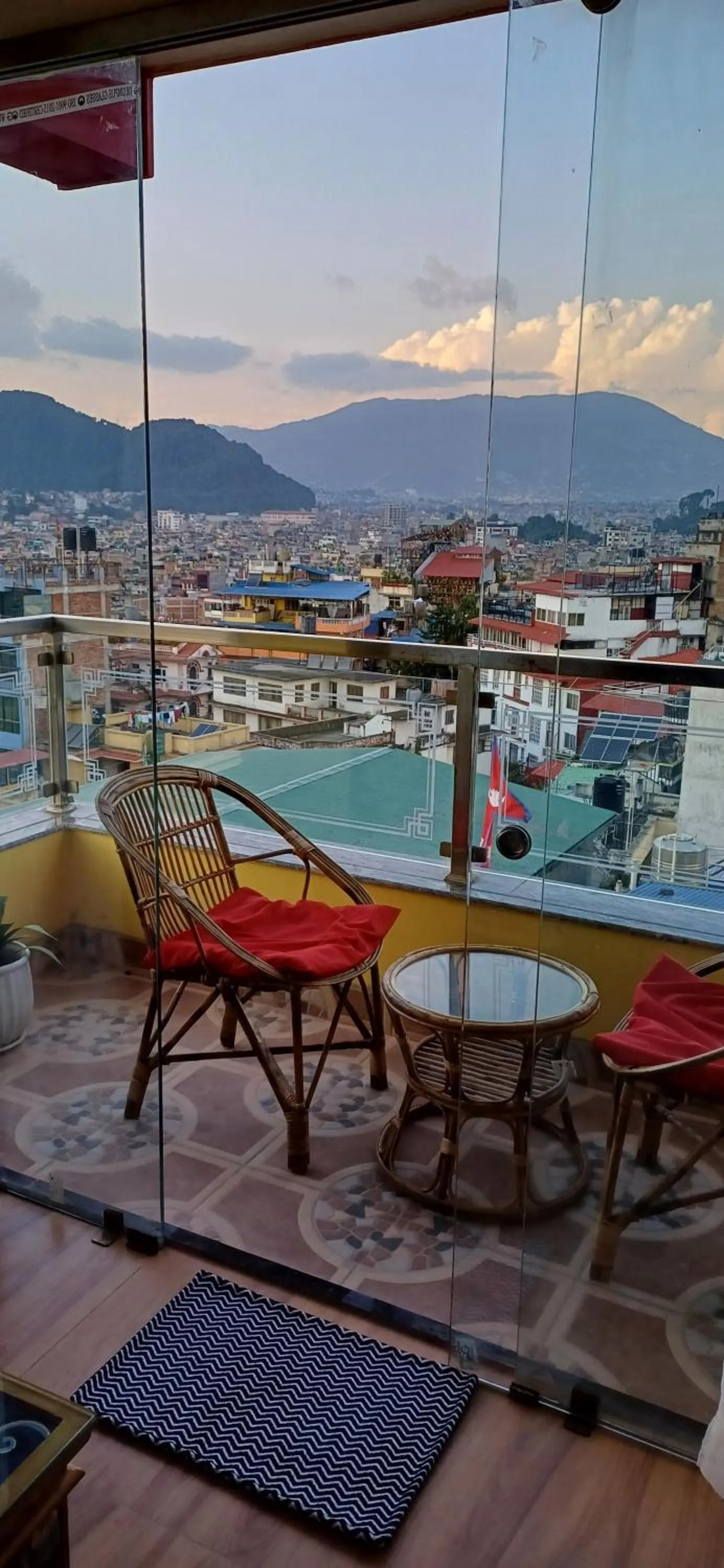 Day in Hotel Yakroo Manang