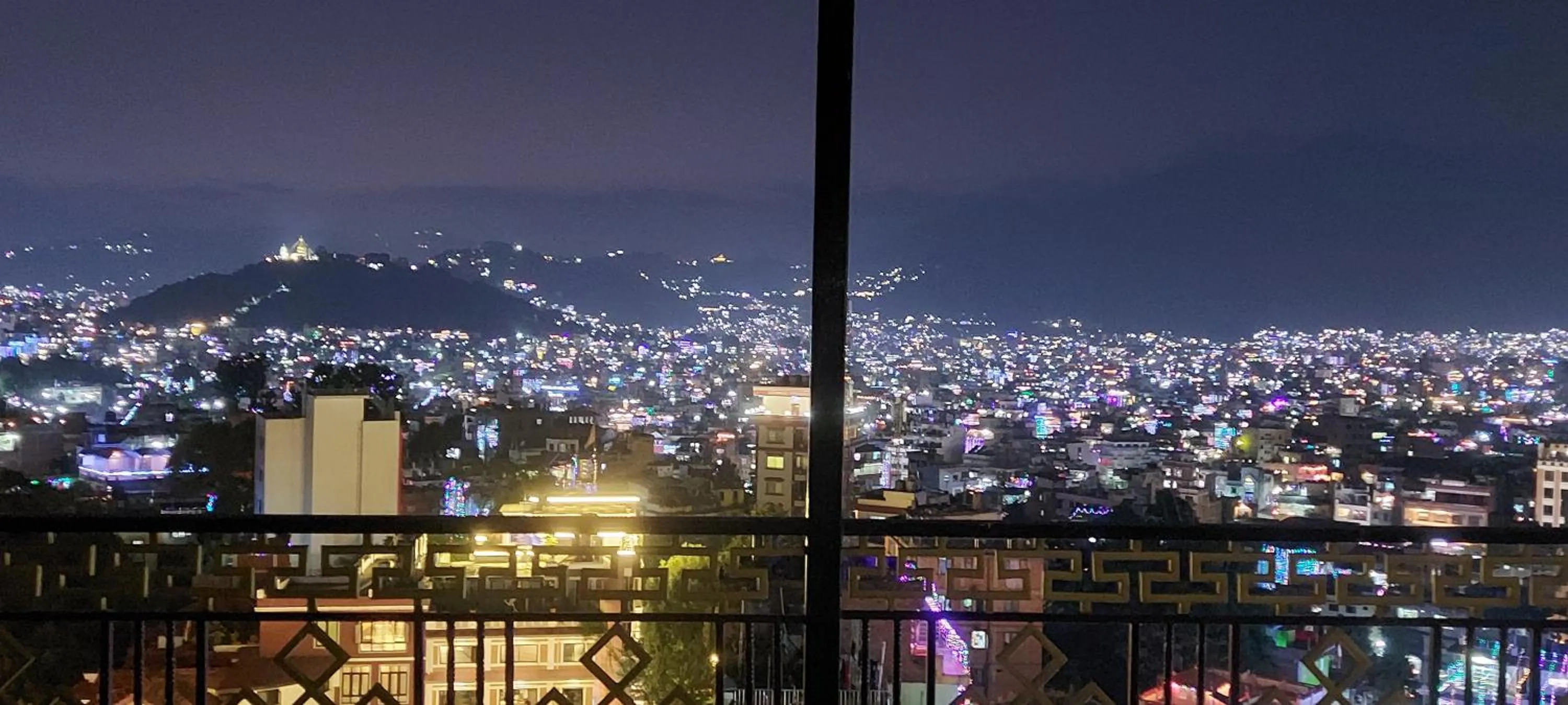 Night in Hotel Yakroo Manang