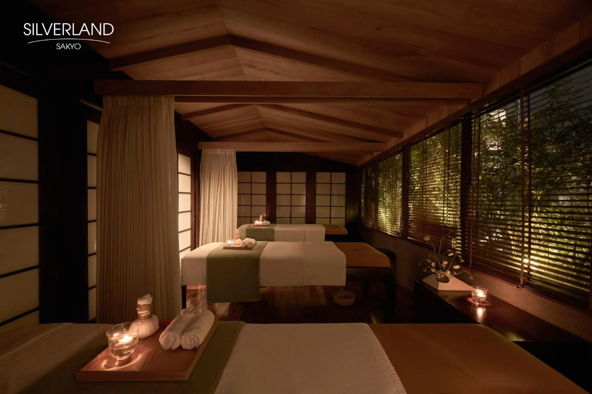 Massage, Bed in Silverland Sakyo Hotel