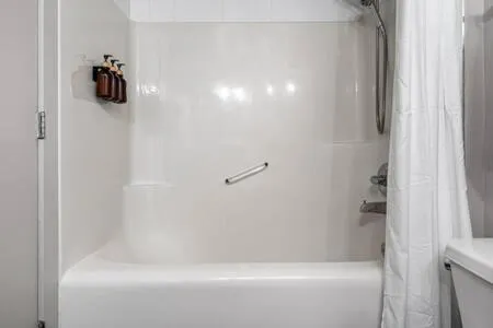 The Pastel I Closest Available Airbnb To Stampede