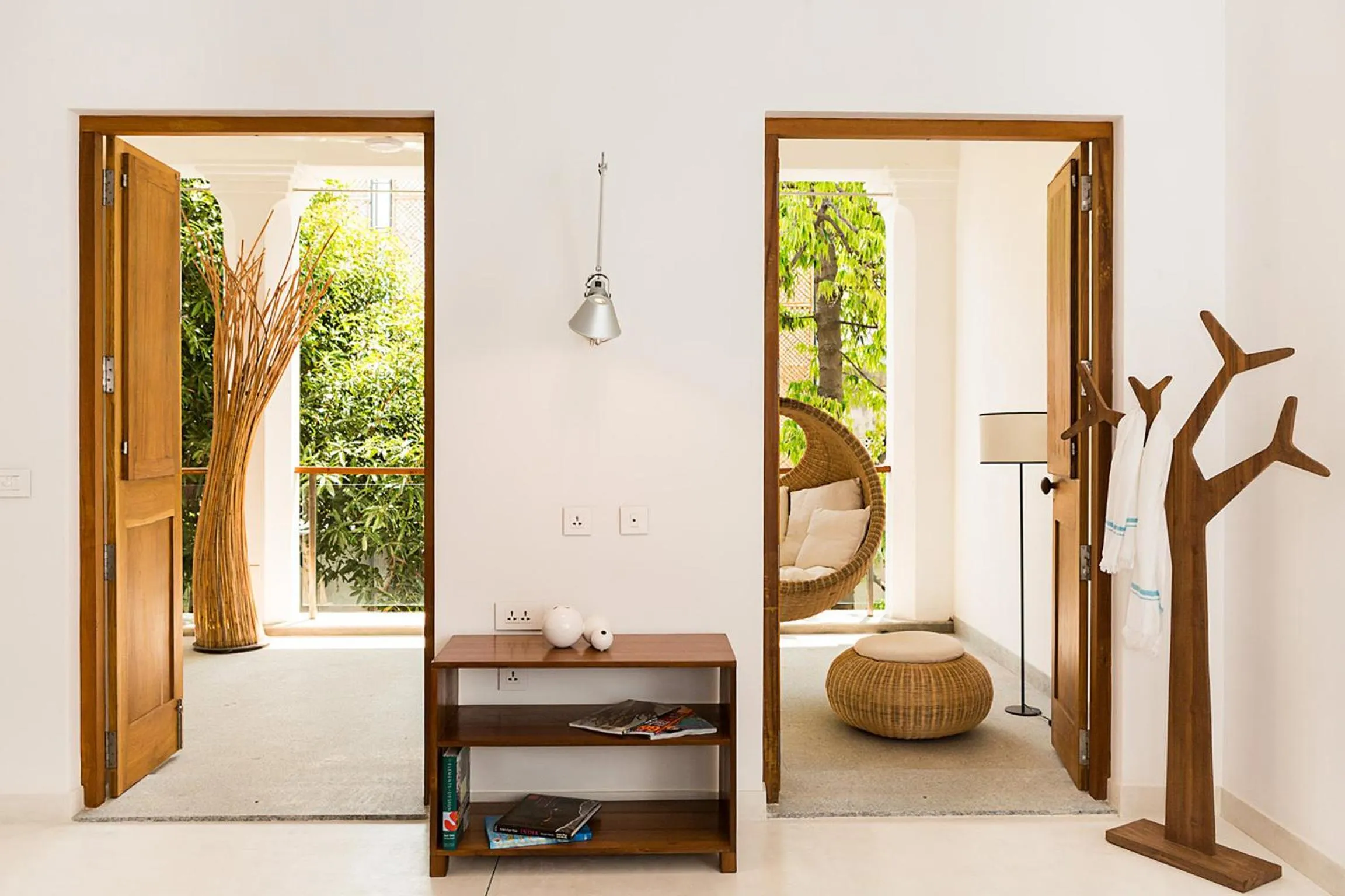 Photo of the whole room in La Villa