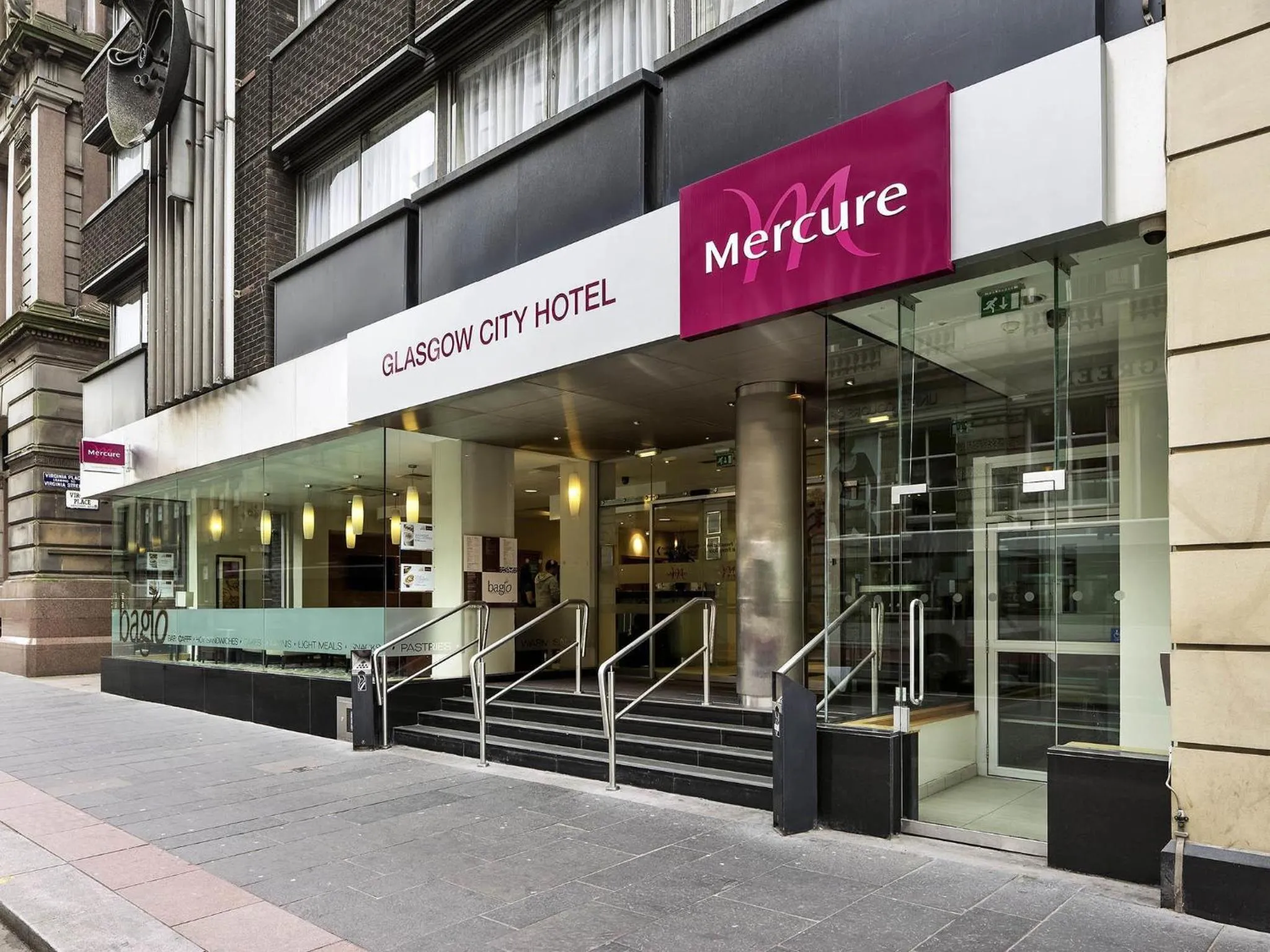 Property building in Mercure Glasgow City Hotel
