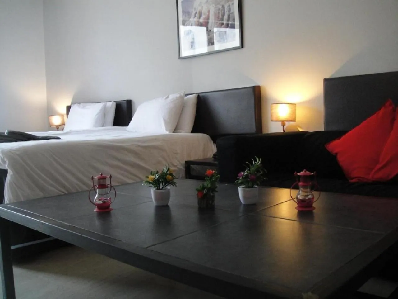 Bed in Art Hotel Downtown