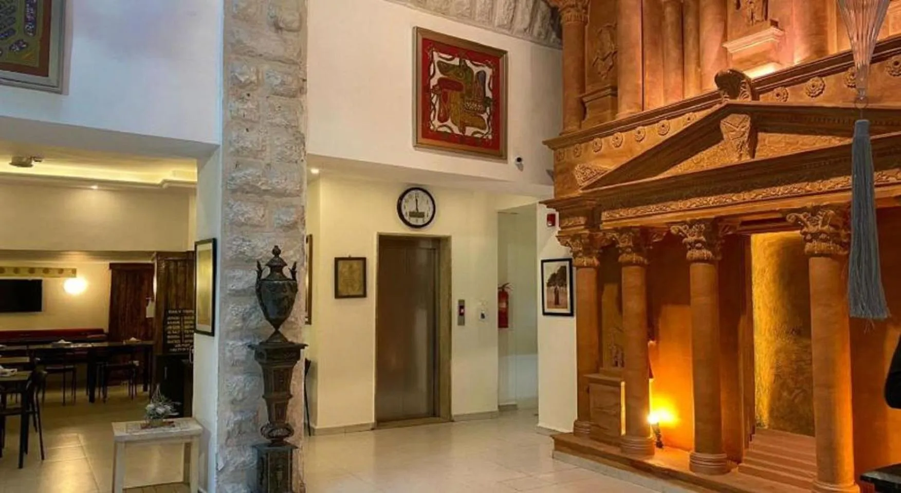 Lobby or reception in Art Hotel Downtown