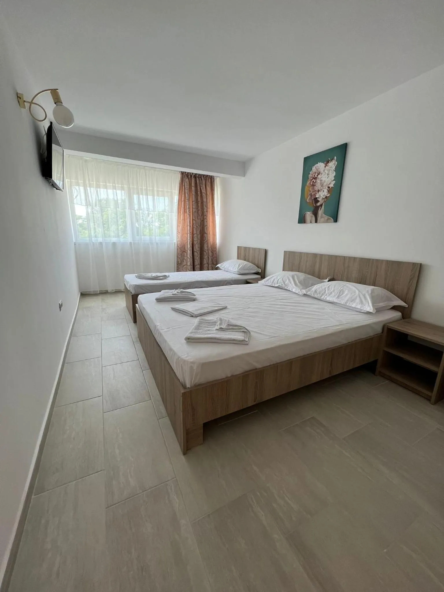 Bed in Complex Marea Neagra