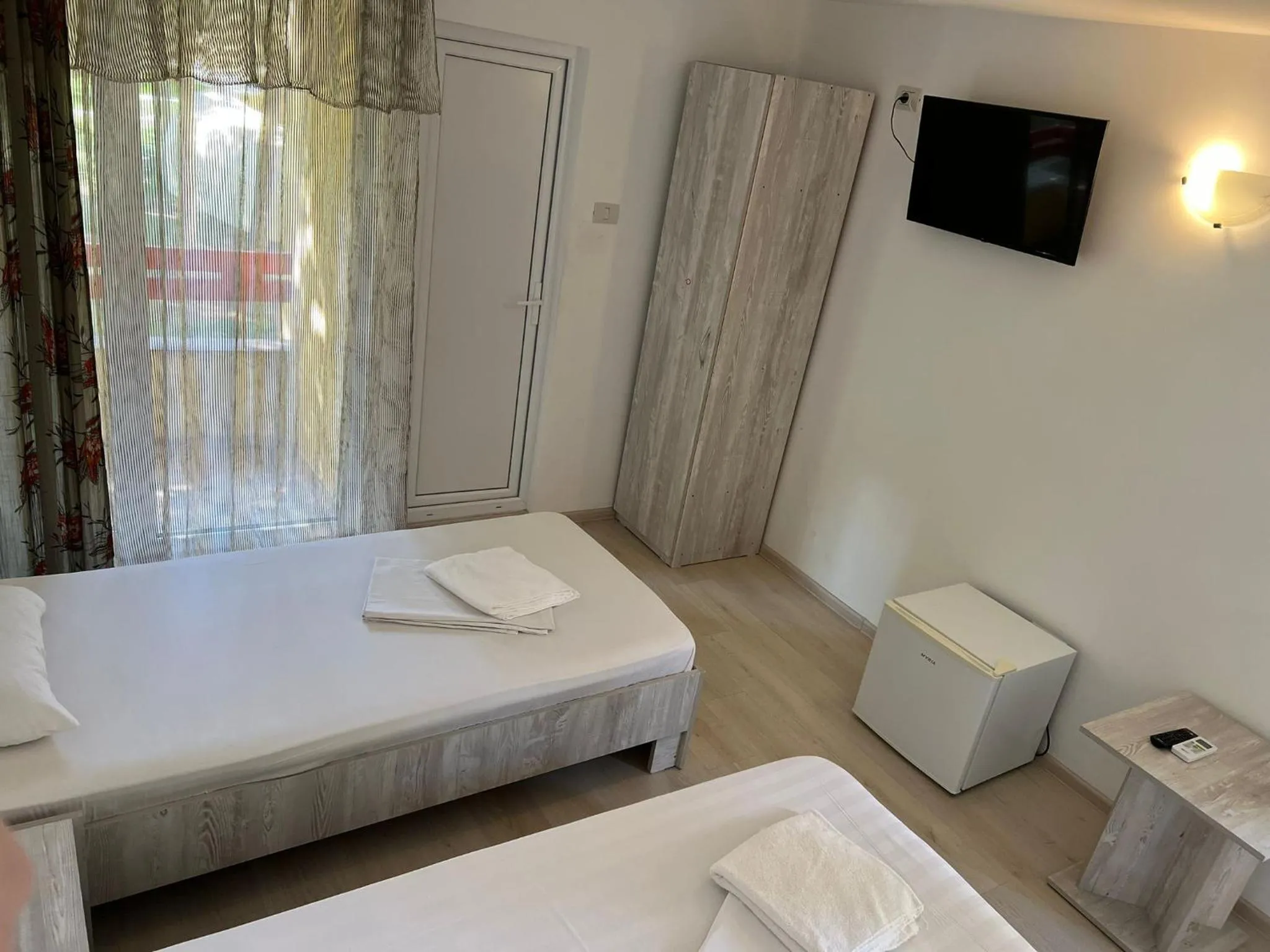 Bed in Complex Marea Neagra
