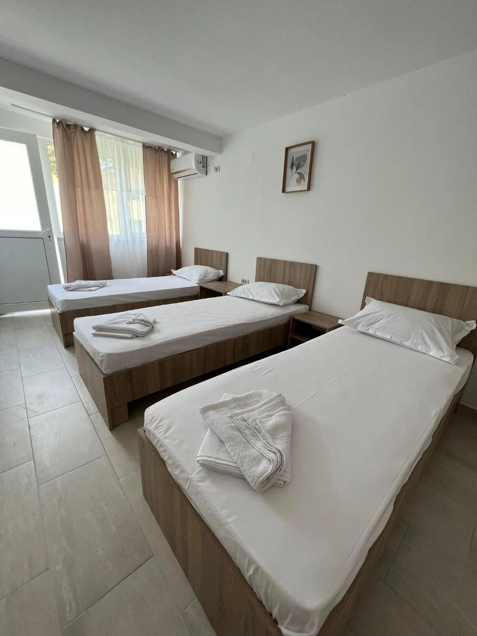 Bed in Complex Marea Neagra