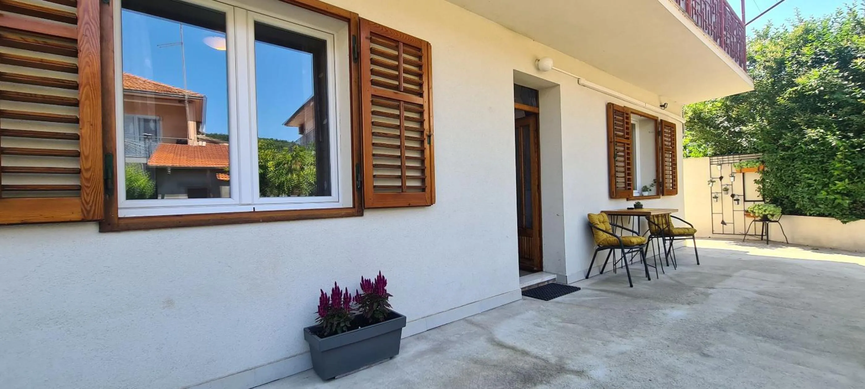 Apartment Bosiljak